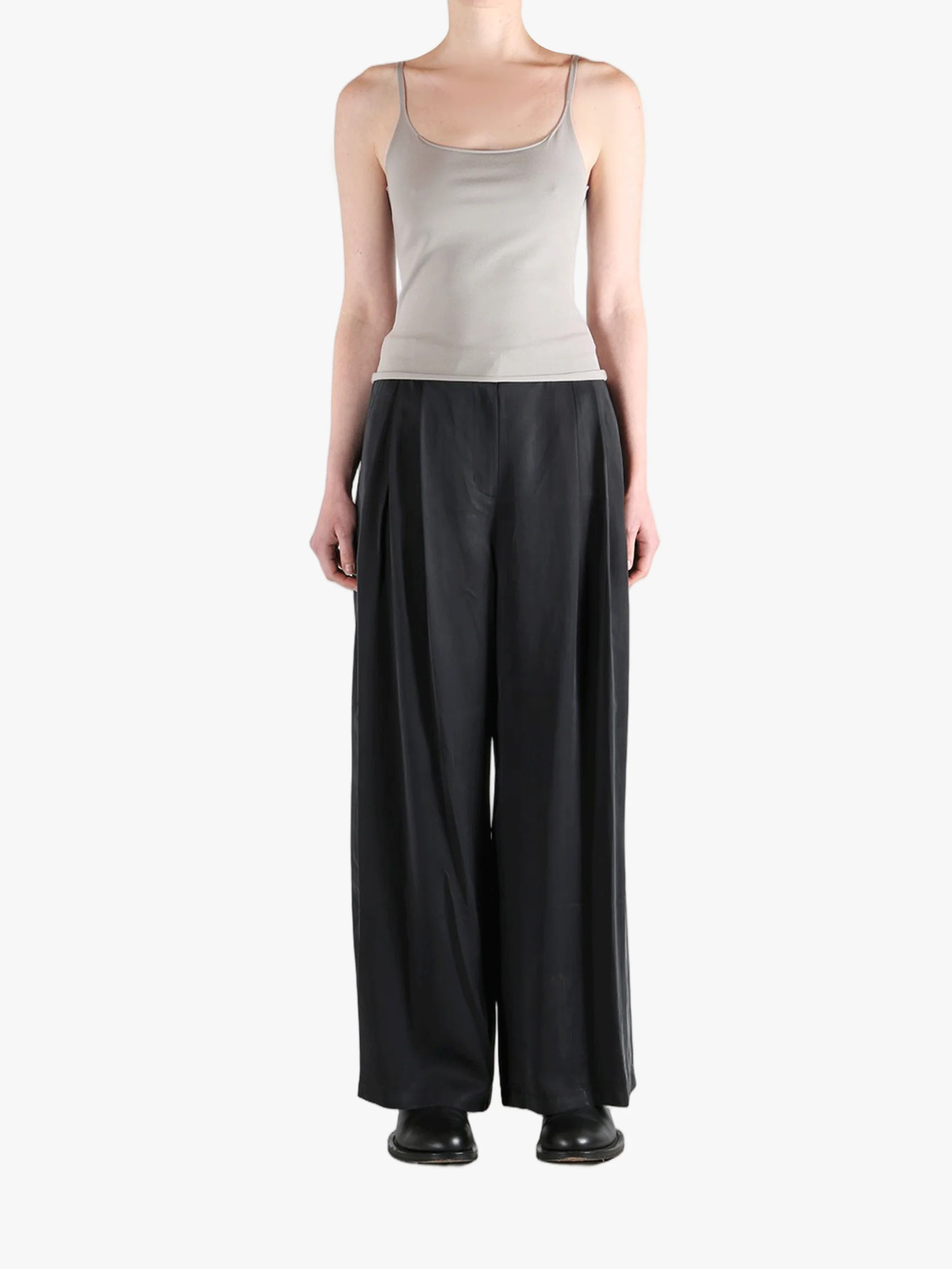 AMOMENTO - Women Cupro Two Tuck Wide Pants - Image 4