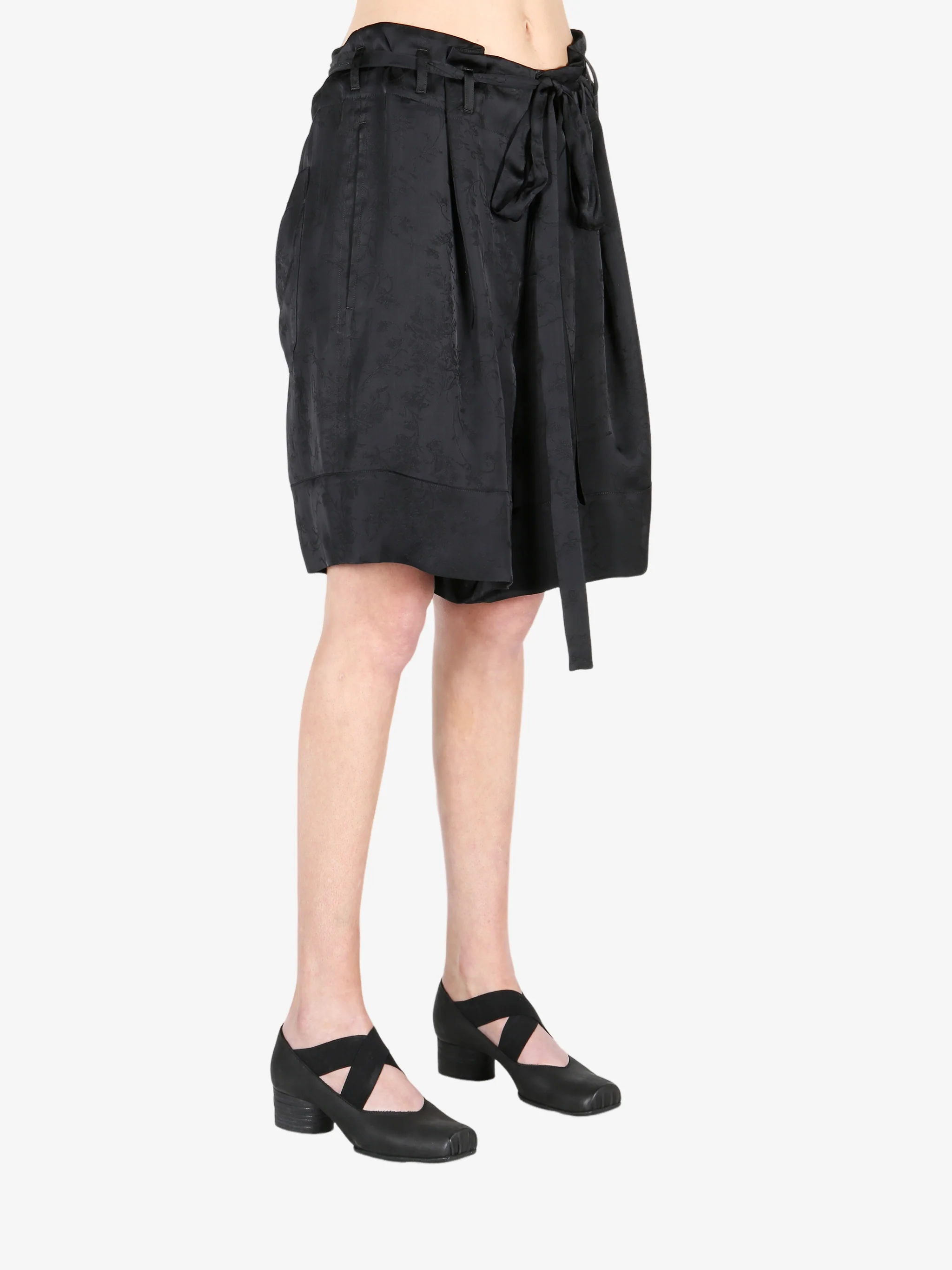 ANN DEMEULEMEESTER - Women Blenda Lounge Shorts - Image 2