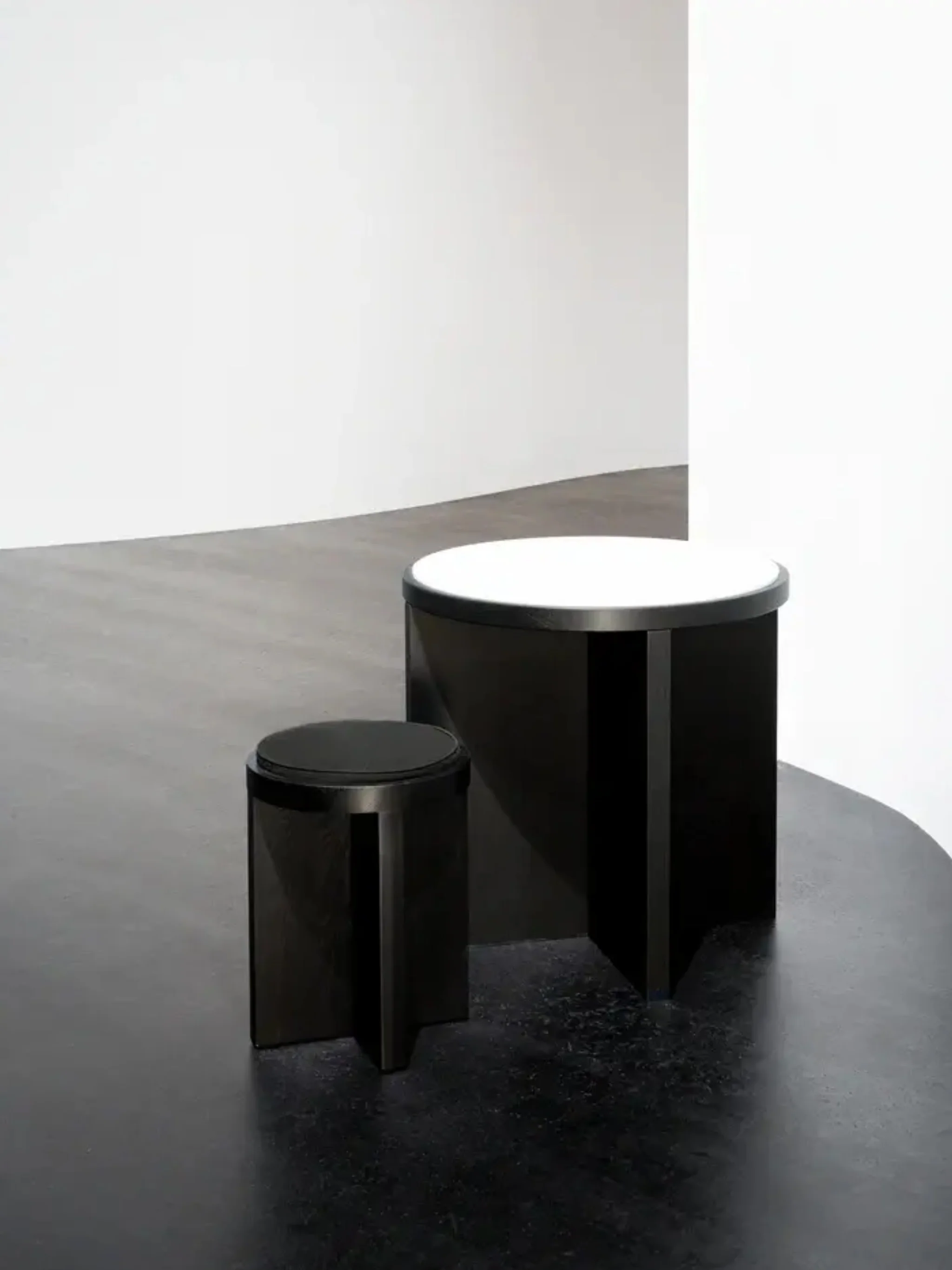ANN DEMEULEMEESTER X SERAX - Tabu Stool - Image 4