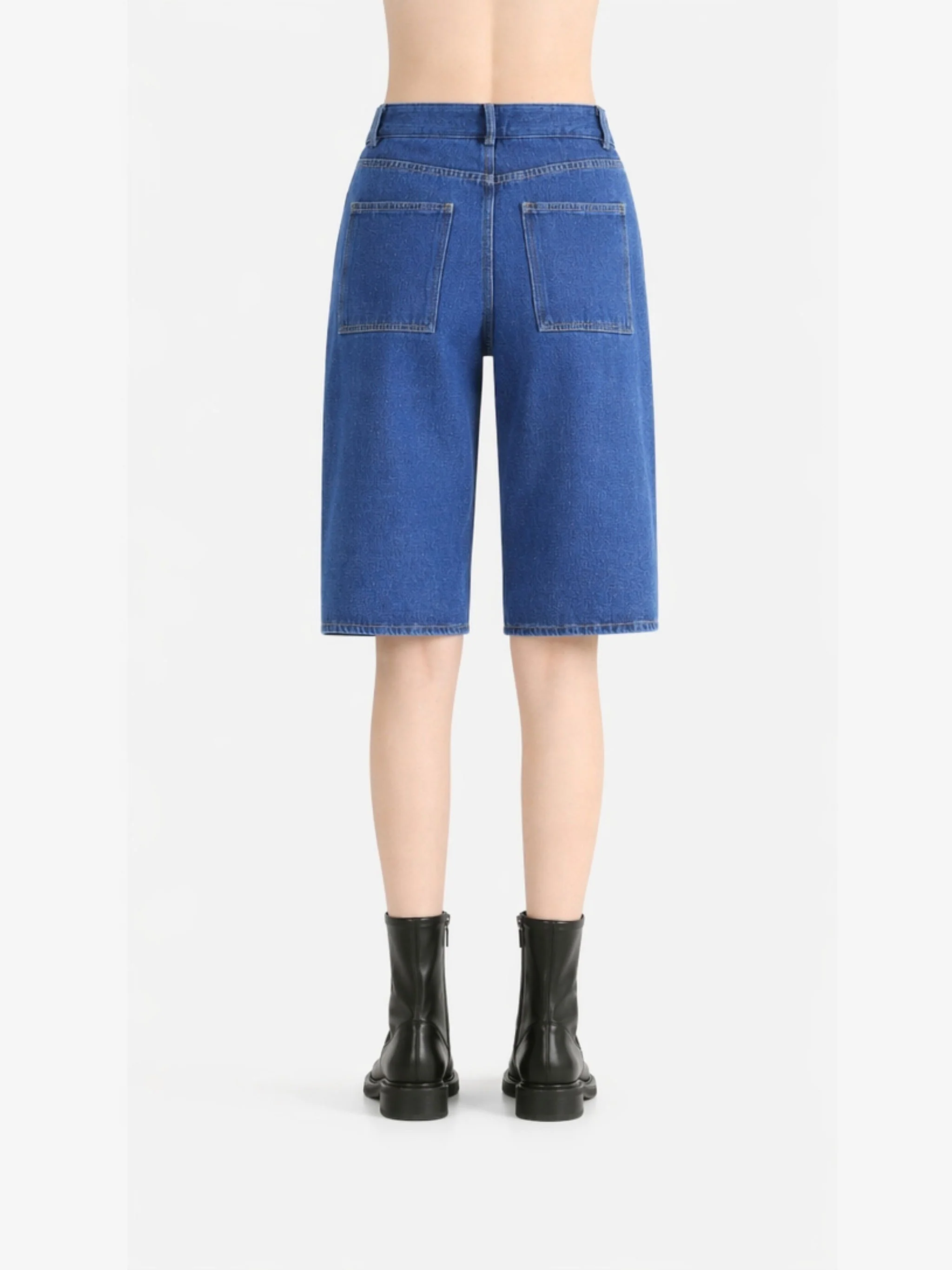 BASERANGE - Women Grass Shorts - Image 3
