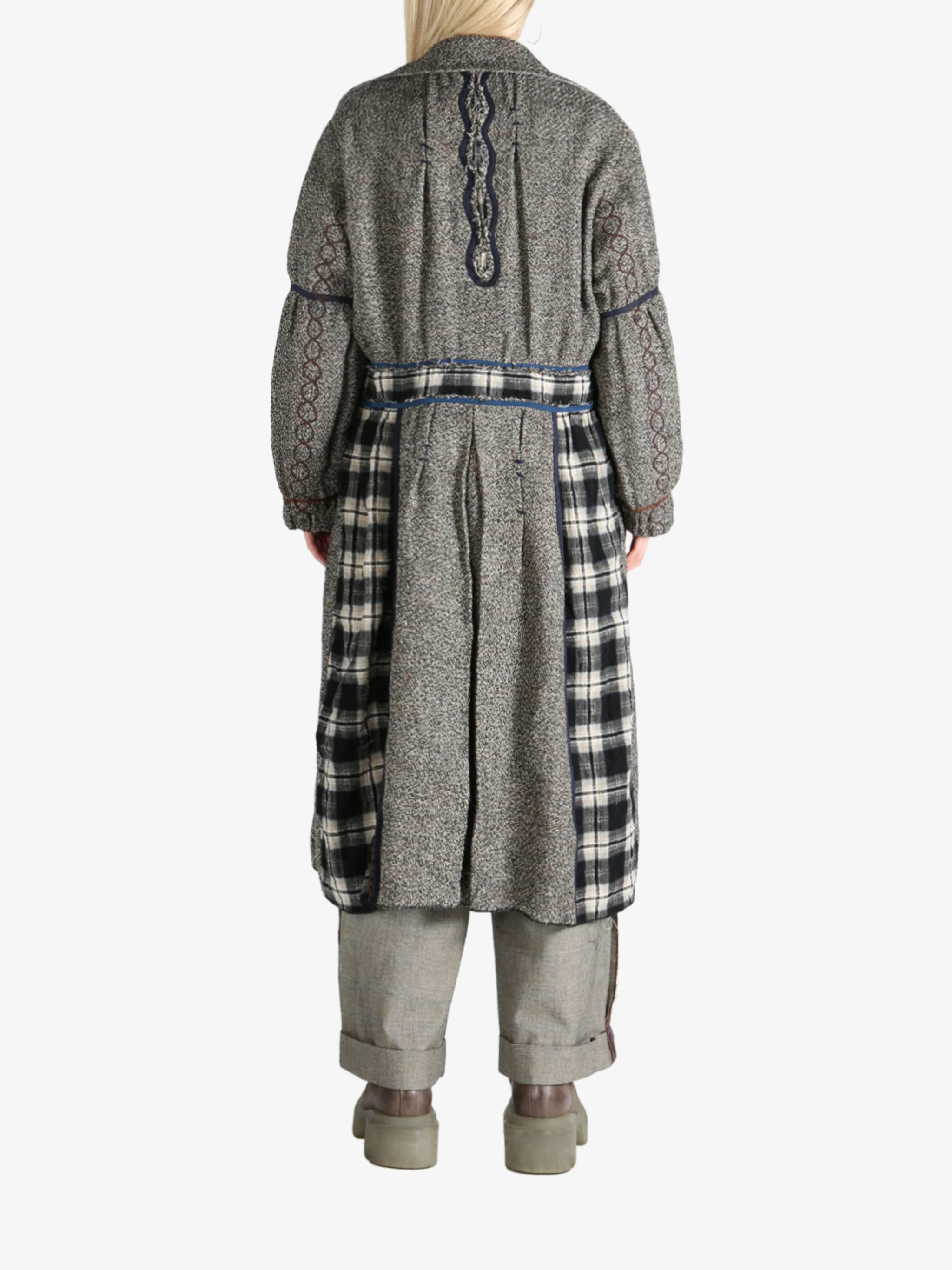 COMMUNS - Unisex Design Coat - Image 3