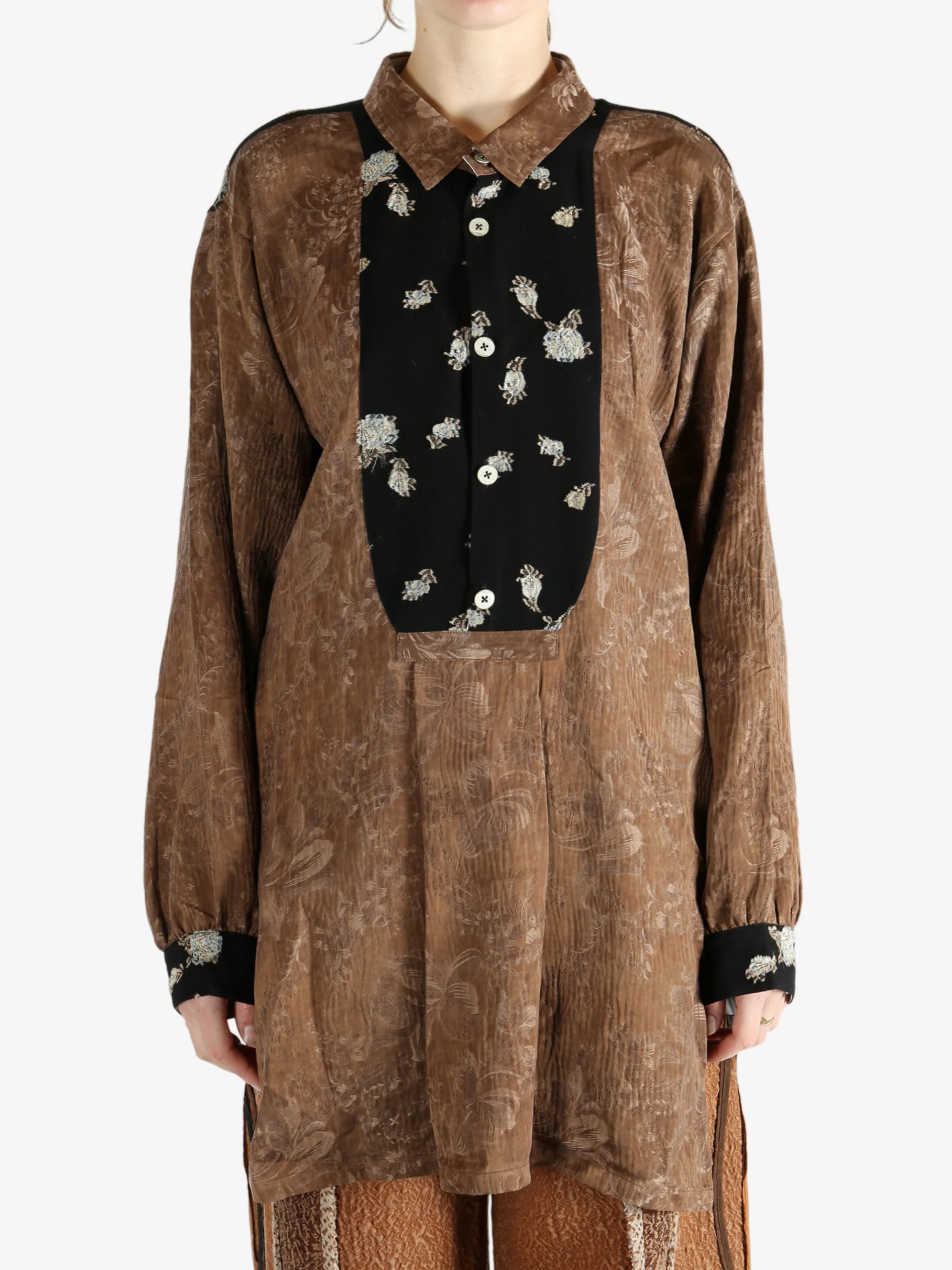 COMMUNS - Unisex Floral Embroidery Shirt
