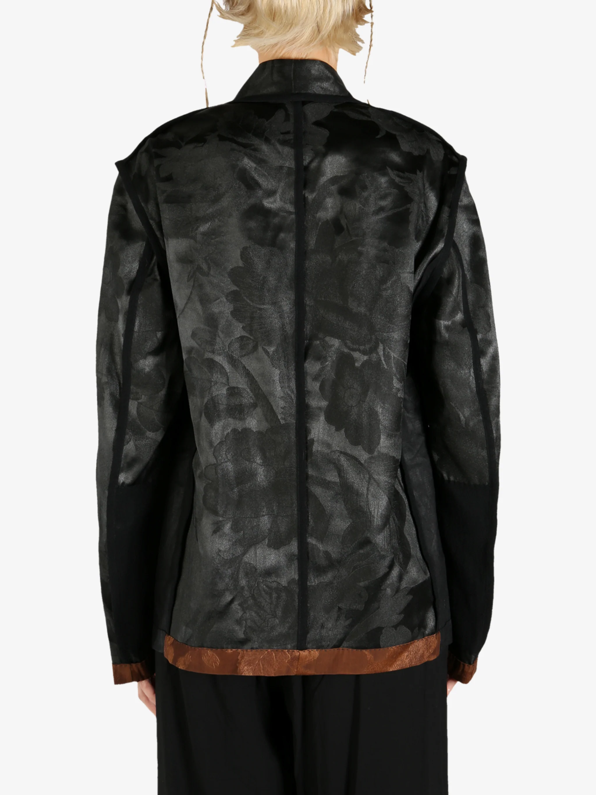 COMMUNS - Women Classic Buttons Jacket - Image 3