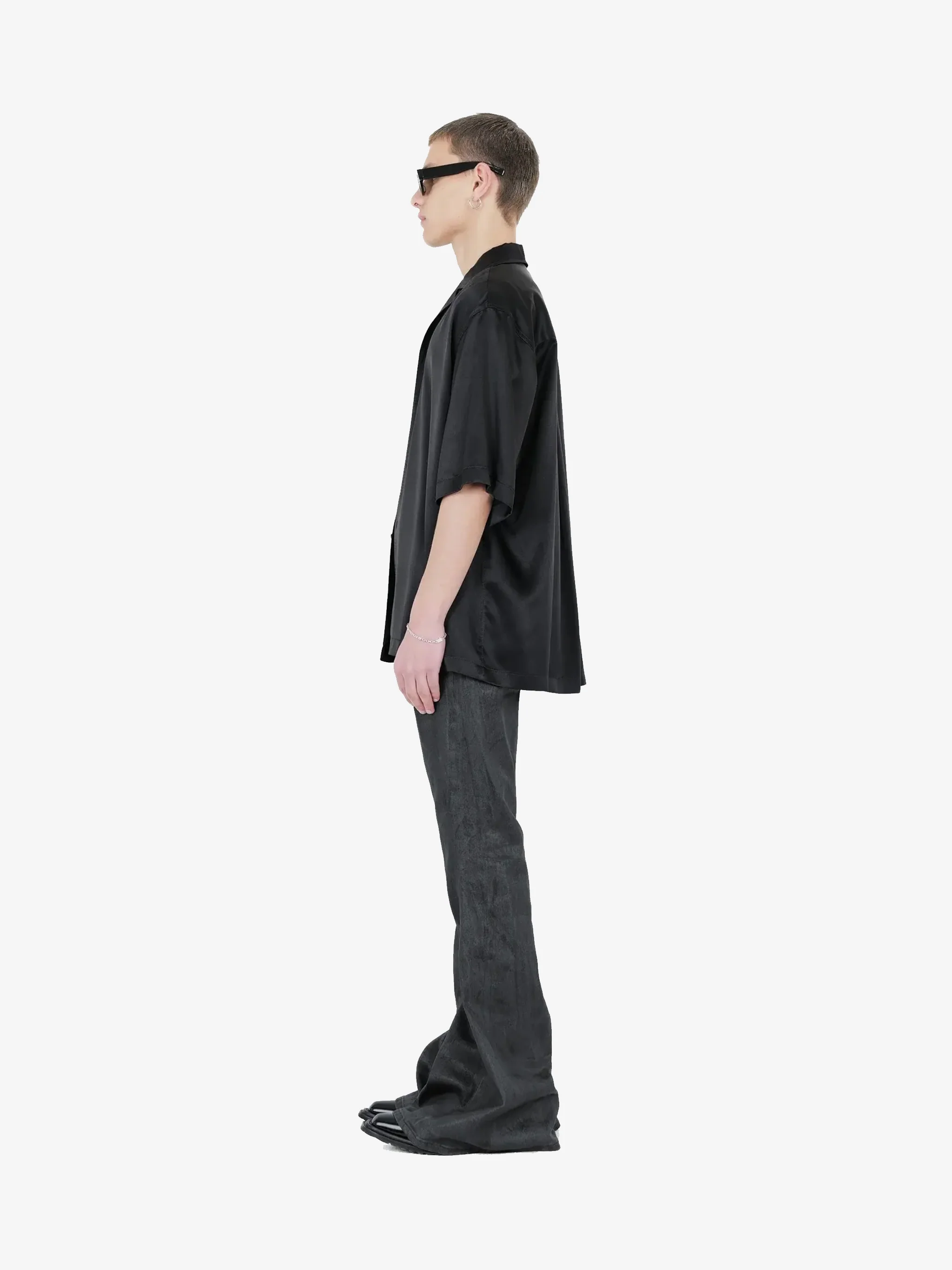 DET BLEV SENT - Men Silk Short Sleeve Shirt - Image 3