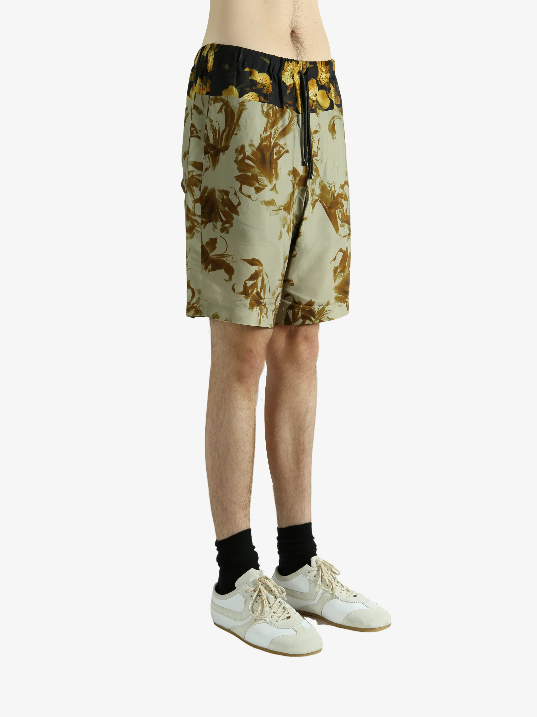 DRIES VAN NOTEN - Men Floral Shorts - Image 2