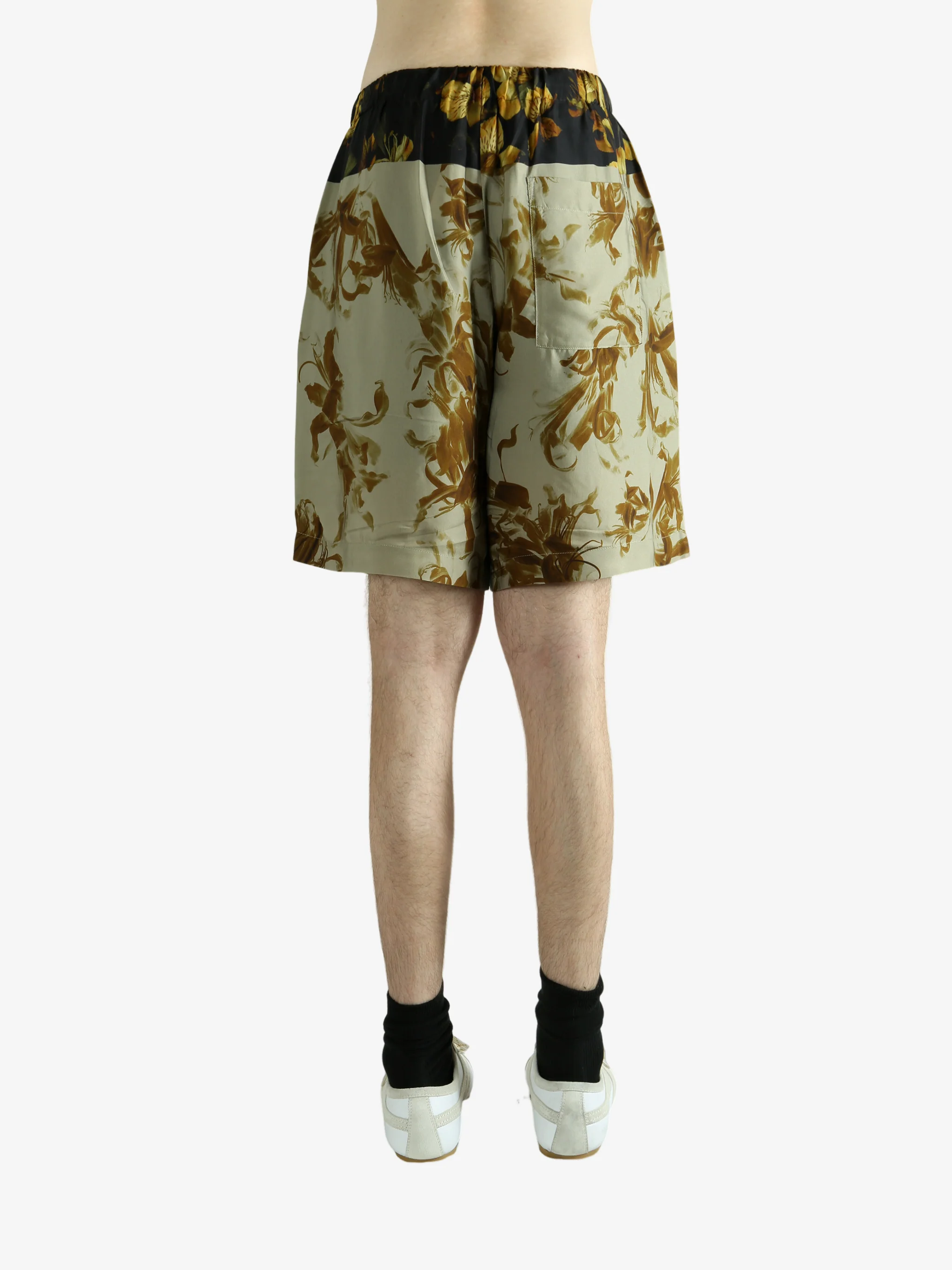 DRIES VAN NOTEN - Men Floral Shorts - Image 3