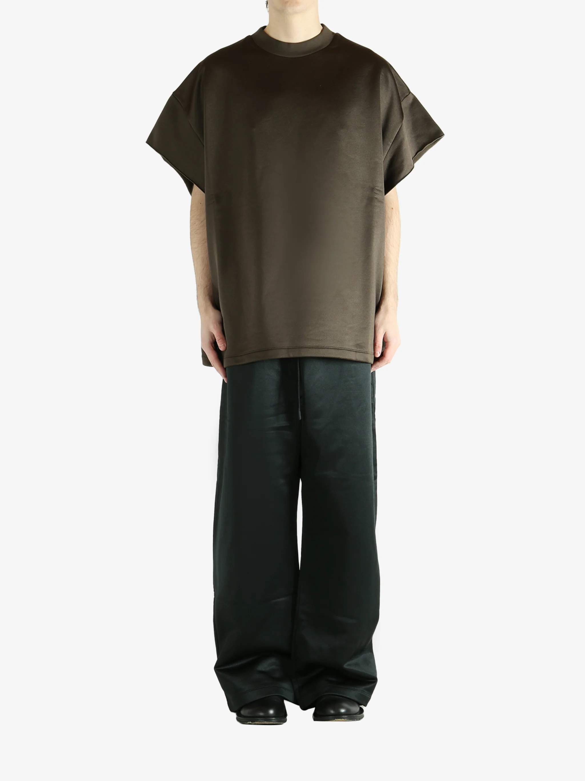 FEAR OF GOD ESSENTIALS - Men 90'S Muscle Tee - Image 4