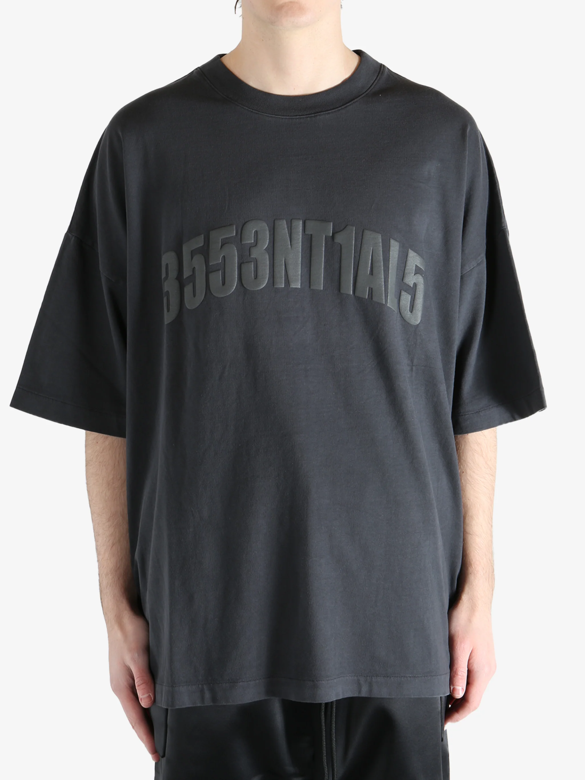 FEAR OF GOD ESSENTIALS - Men 90'S Short Sleeve Tee