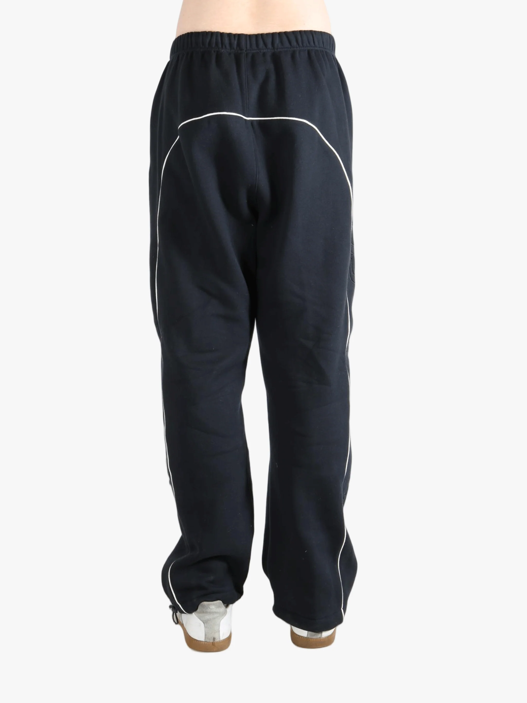 FEAR OF GOD ESSENTIALS - Men Active Trace Relaxed Sweatpant - Image 3