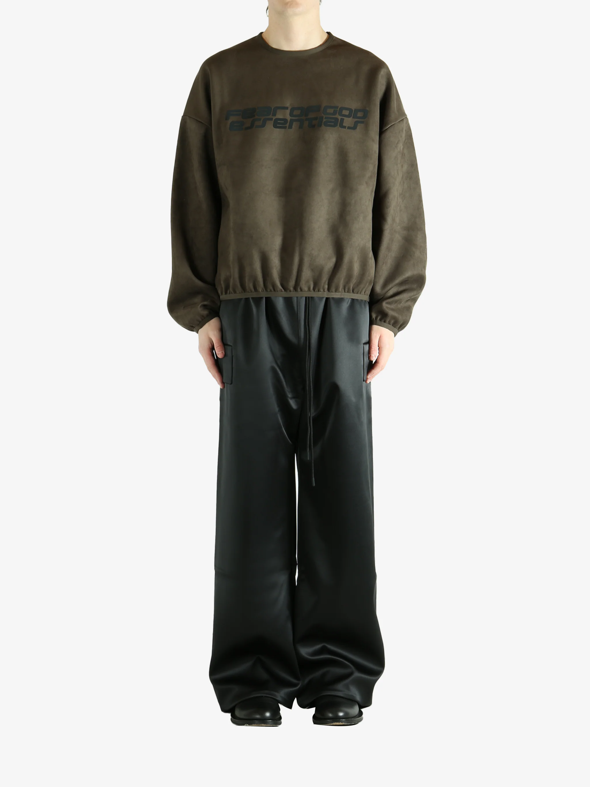 FEAR OF GOD ESSENTIALS - Men Modern Crewneck Sweatshirt - Image 4