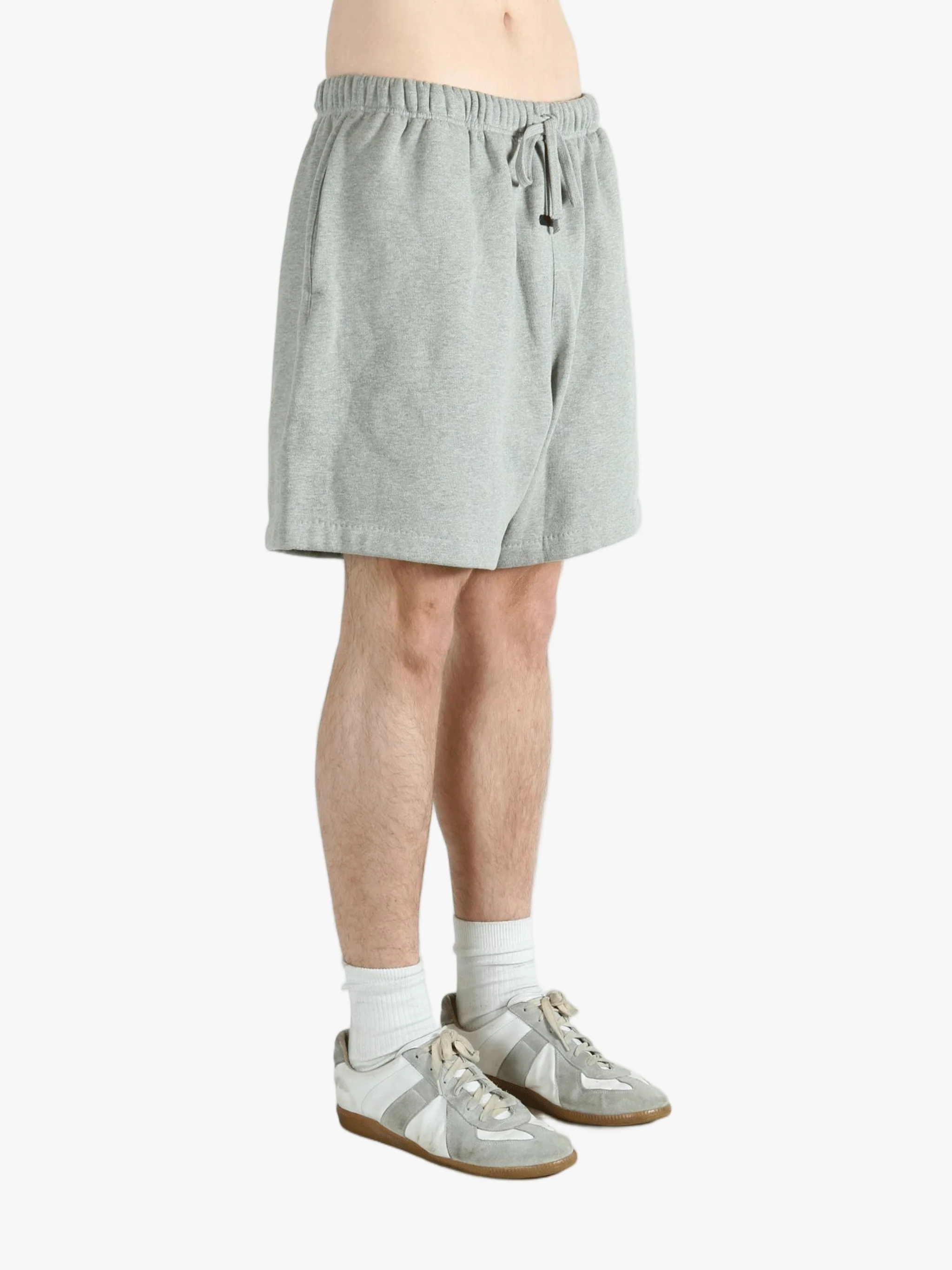 FEAR OF GOD ESSENTIALS - Men Signature Classic Short - Image 2
