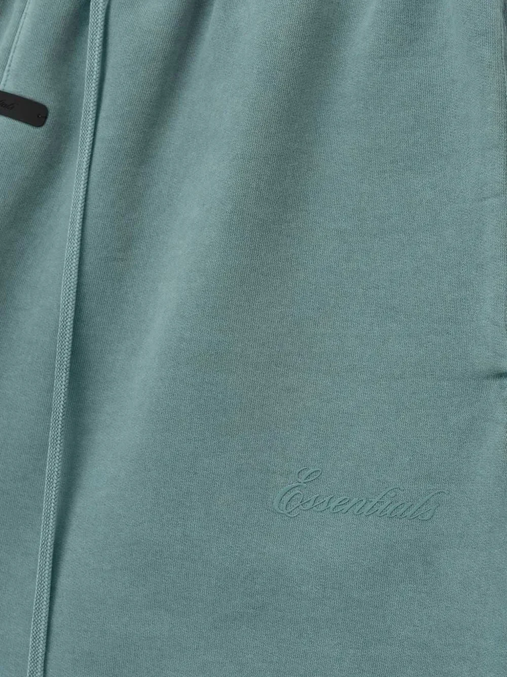 FEAR OF GOD ESSENTIALS - Men Signature Classic Short - Image 3