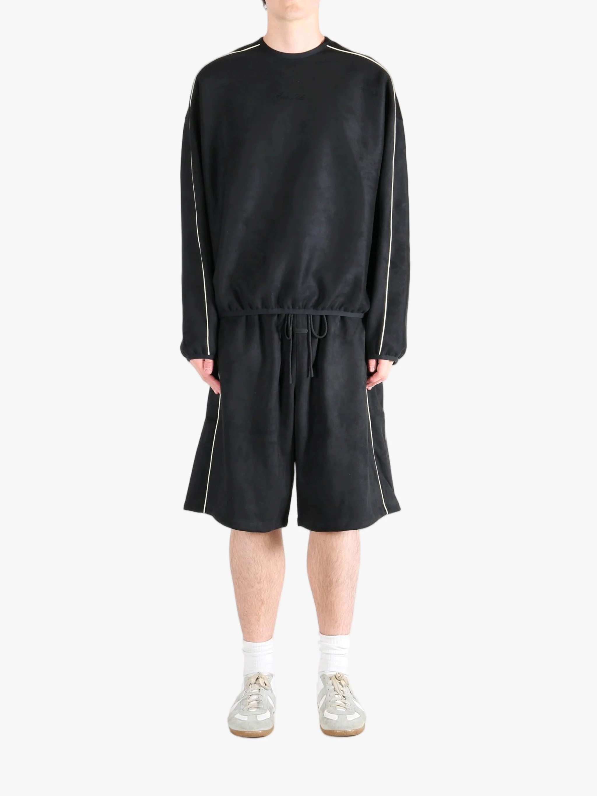 FEAR OF GOD ESSENTIALS - Men Signtature Modern Crewneck W/Piping Sweatshirt - Image 4