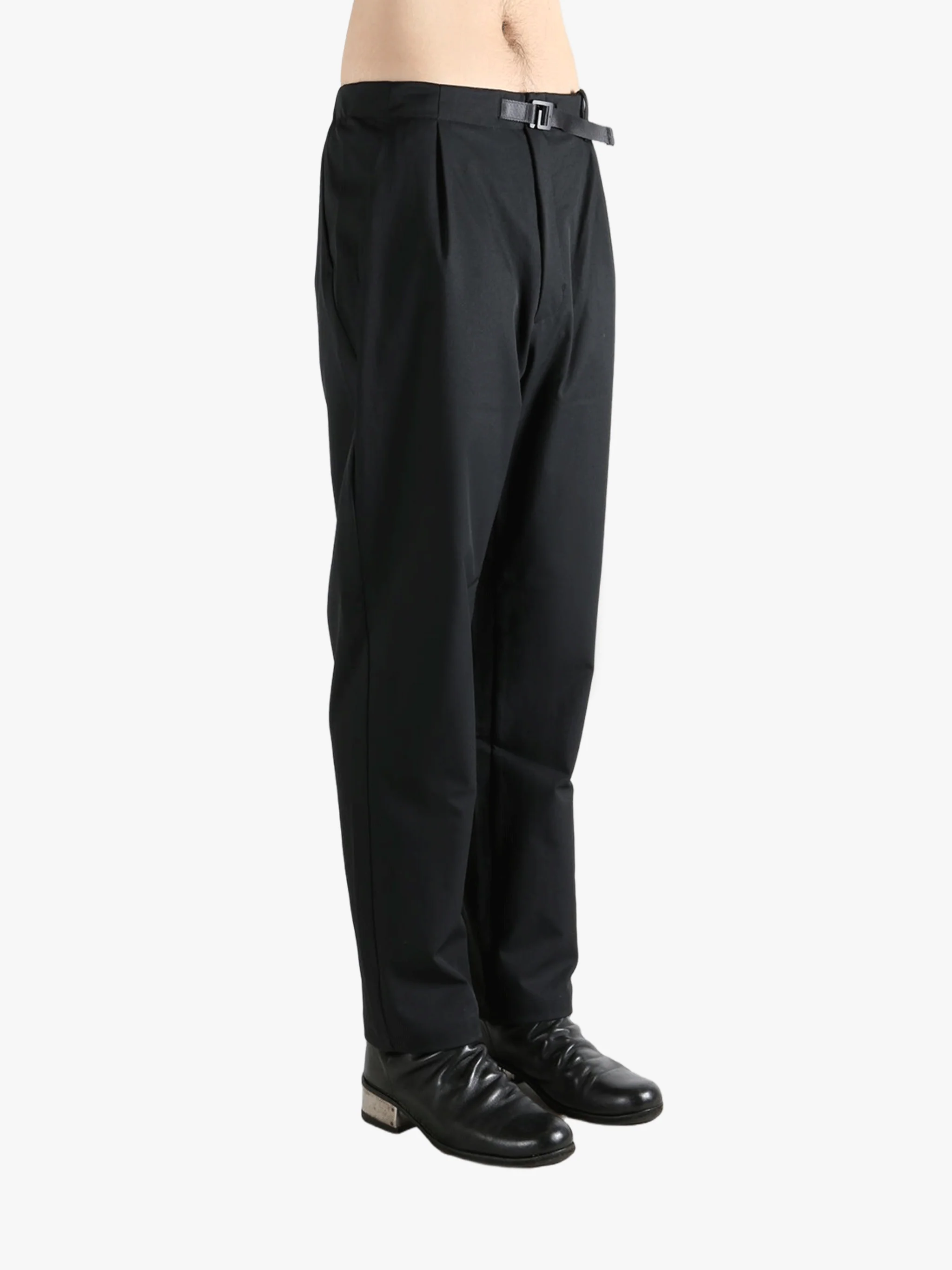 GOLDWIN - Unisex One Tuck Tapered Stretch Pants - Image 2