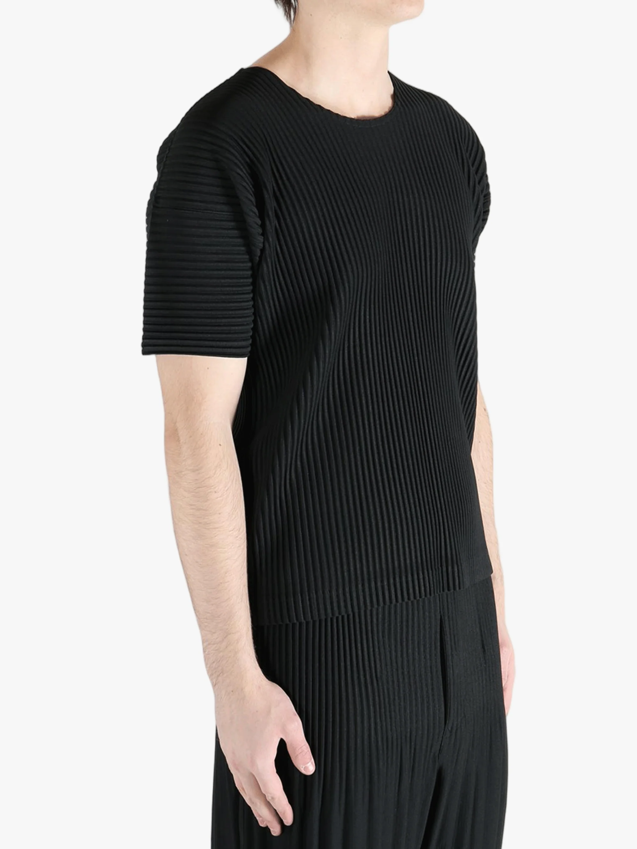 HOMME PLISSE ISSEY MIYAKE - Men Basics T-Shirt - Image 2