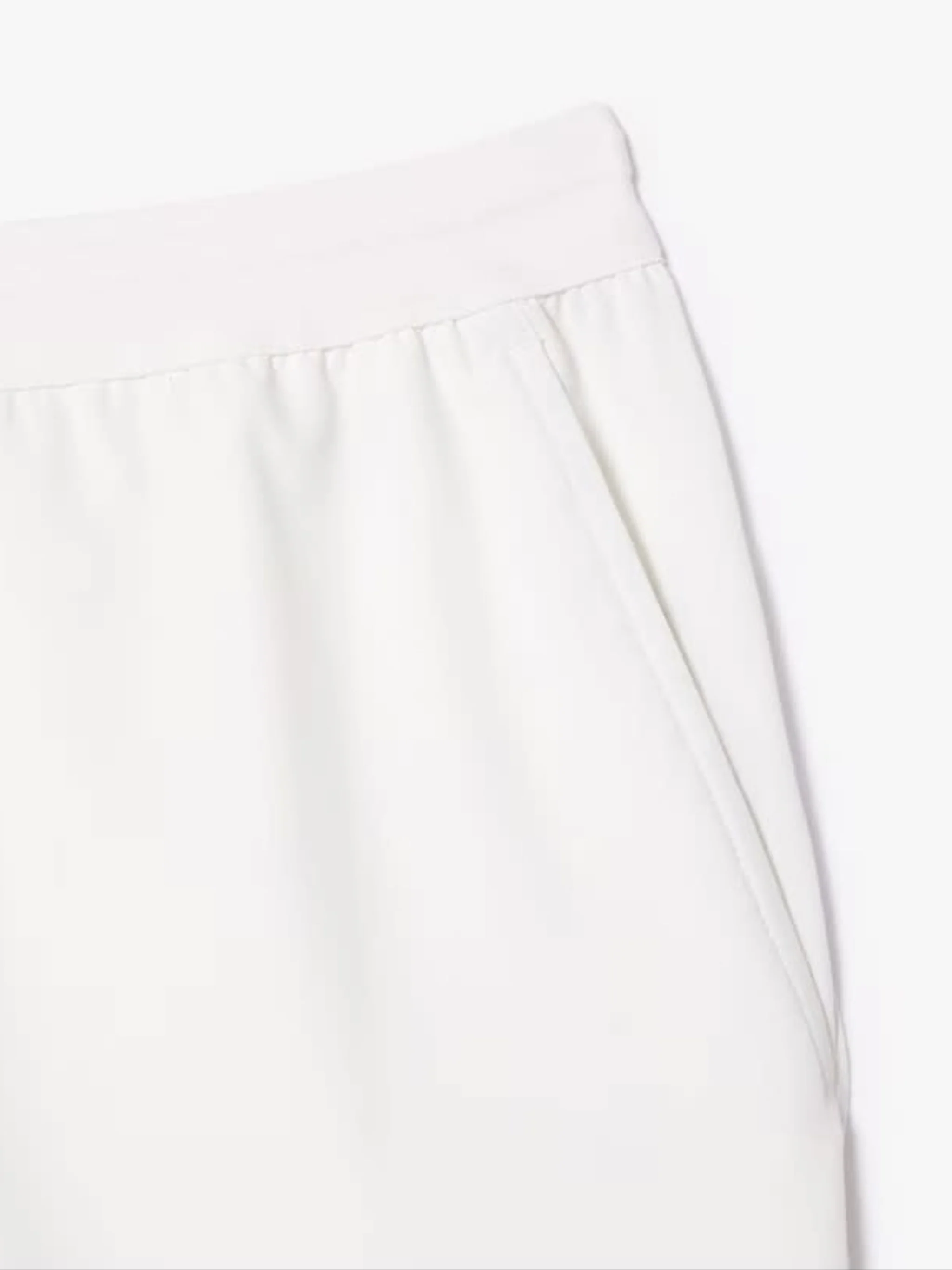 LACOSTE - Men Regular Fit Ultra Dry Sport Shorts - Image 5