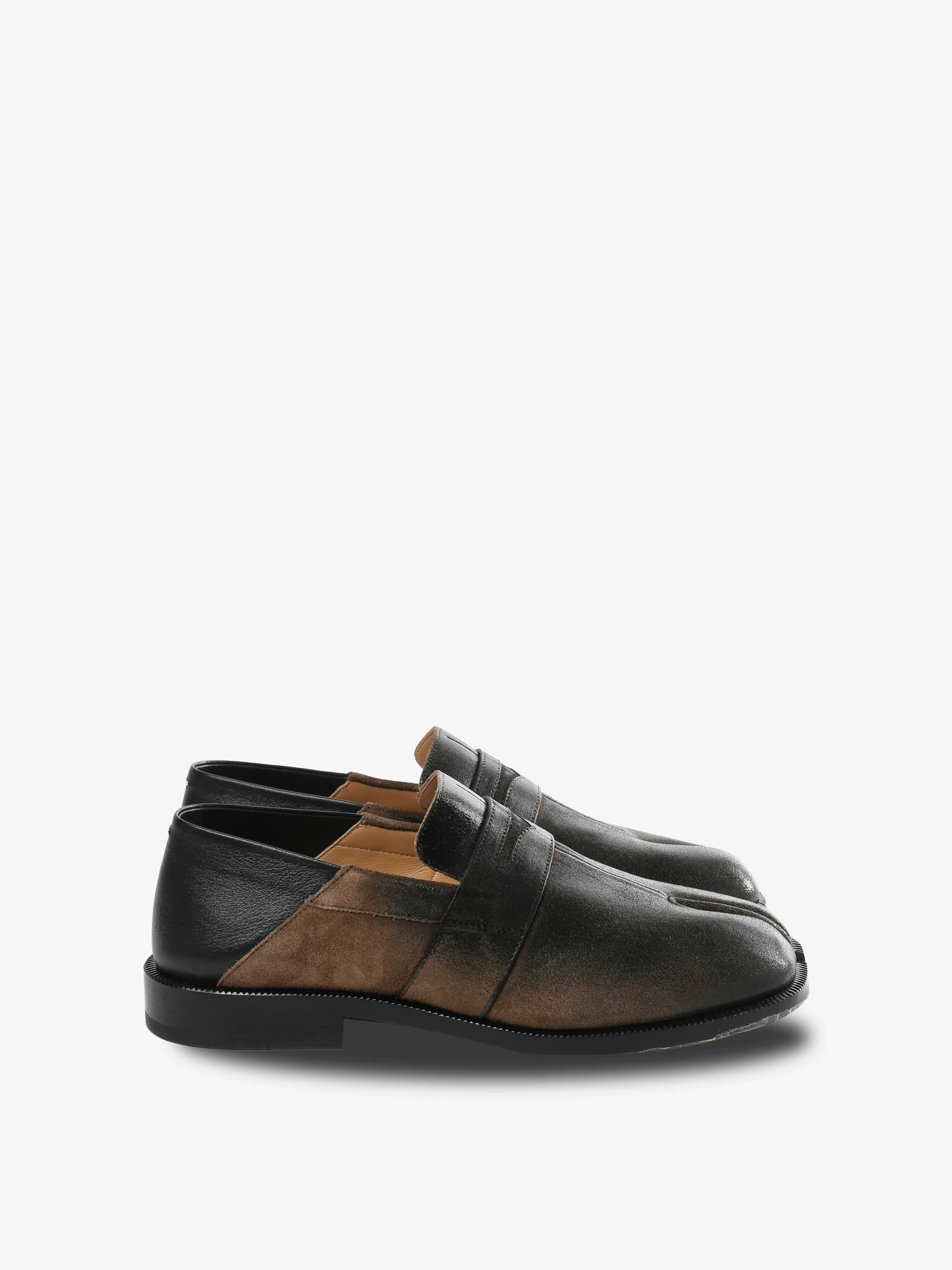MAISON MARGIELA - Women Tabi Loafers
