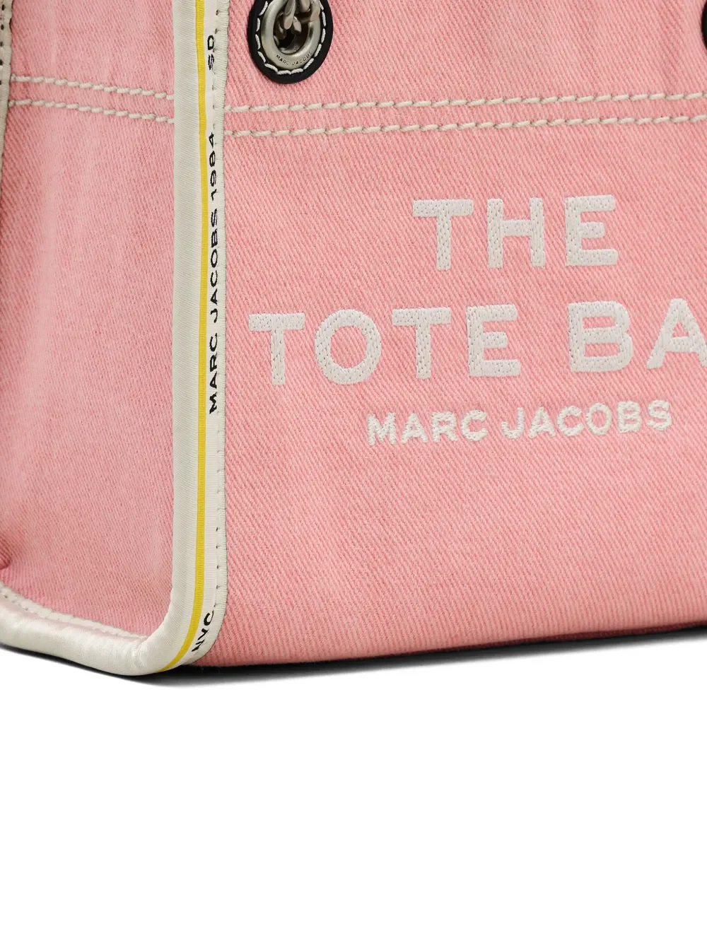 MARC JACOBS - Women The Crossbody Denim Chain Tote Bag - Image 6