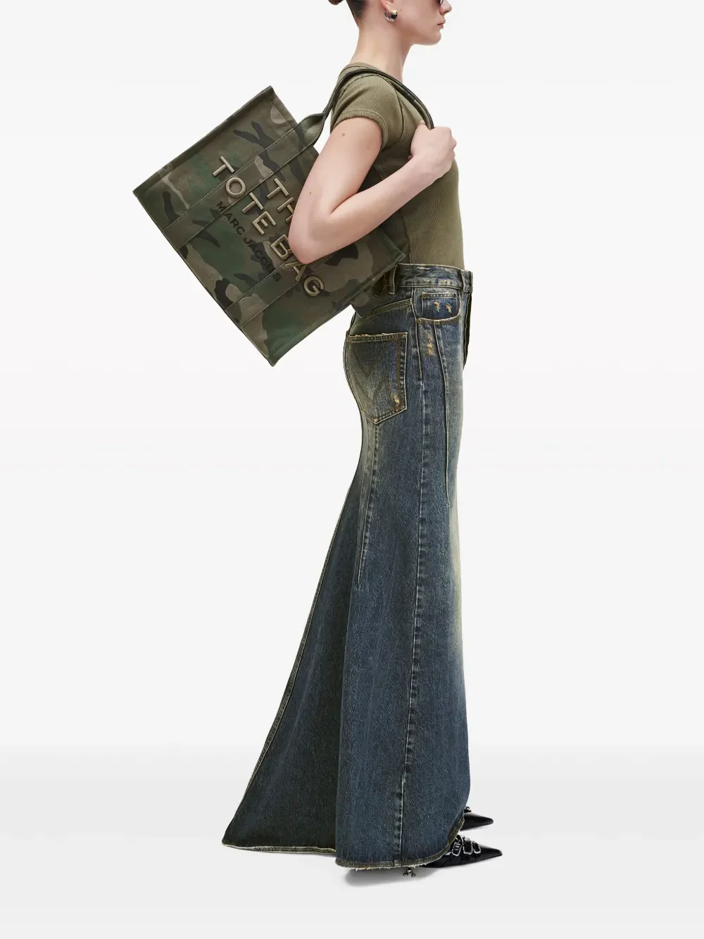 MARC JACOBS - Women The Large Camo Jacquard Tote Bag - Image 3