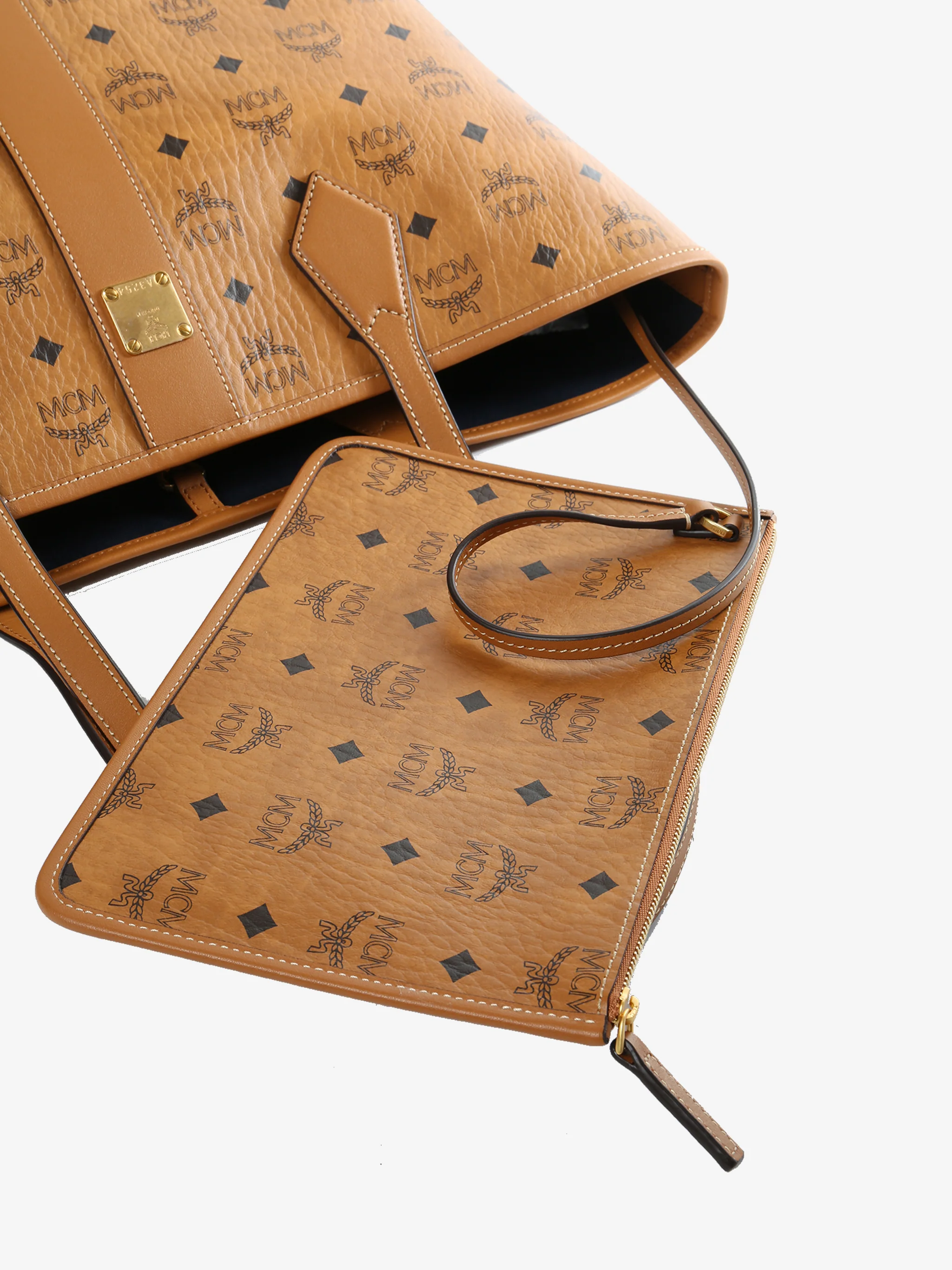 MCM - Unisex Liz Vi Shopper Medium Cognac Bag - Image 3
