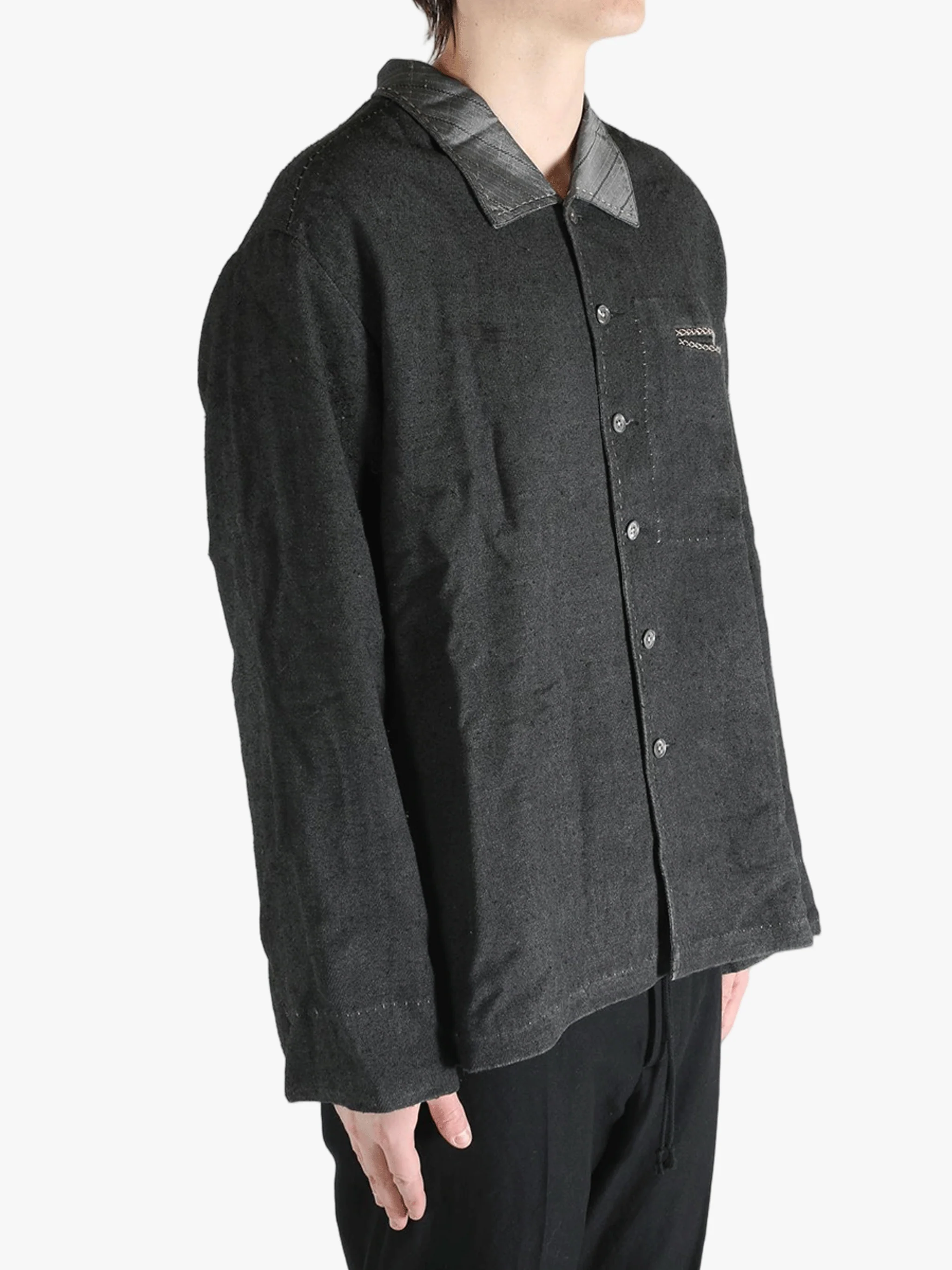 MUTEDANCE - Men Structured Collar Shirt - Image 2