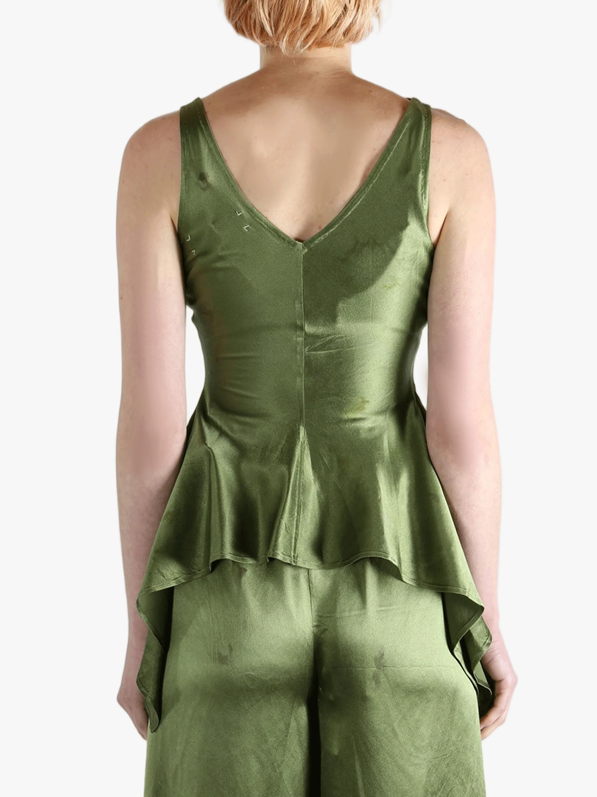 MUTEDANCE - Women Waist-Fitted Asymmetric Hem Sleeveless Top - Image 3