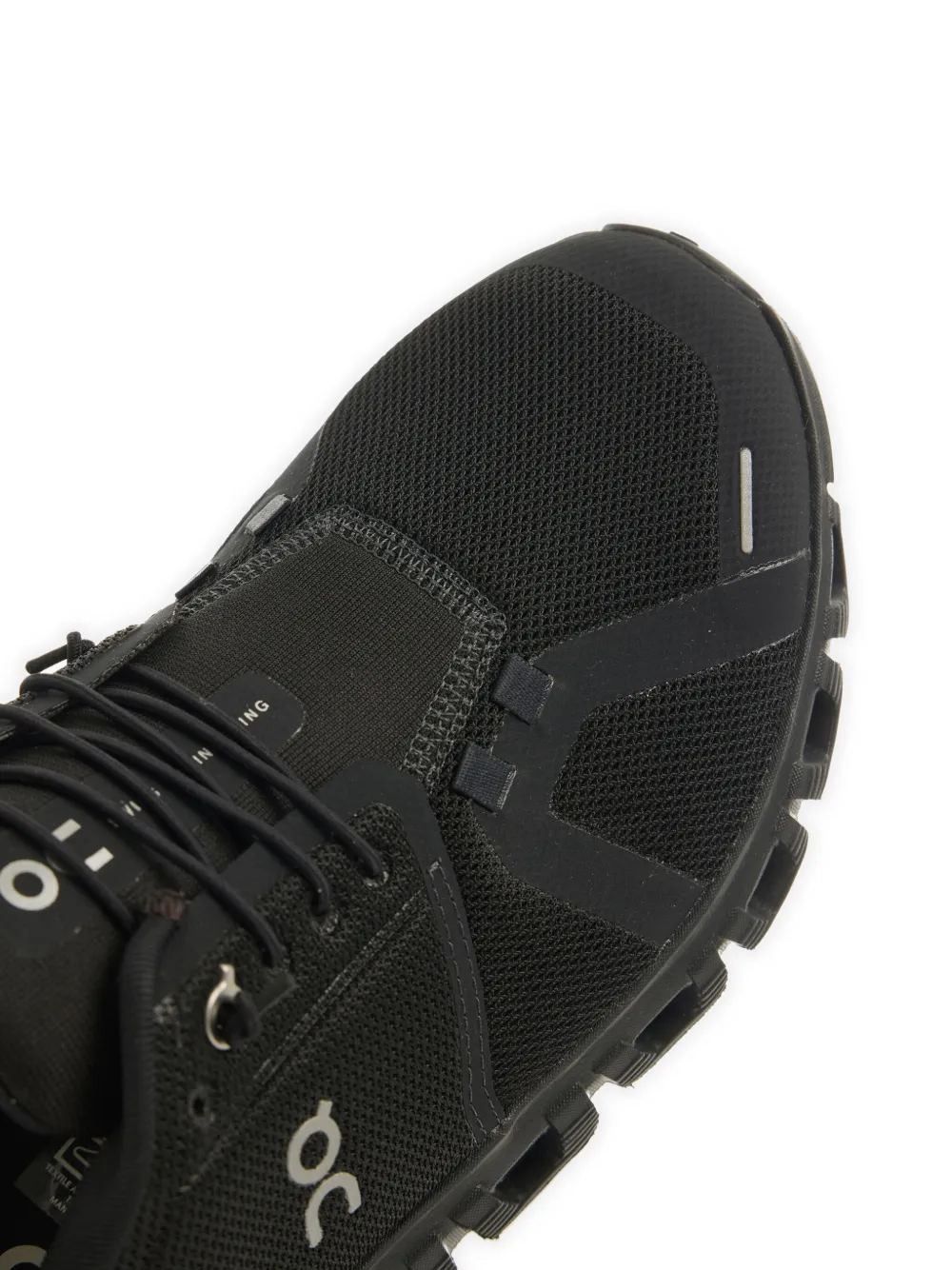 ON RUNNING - Men Cloud 6 Sneakers - Image 3