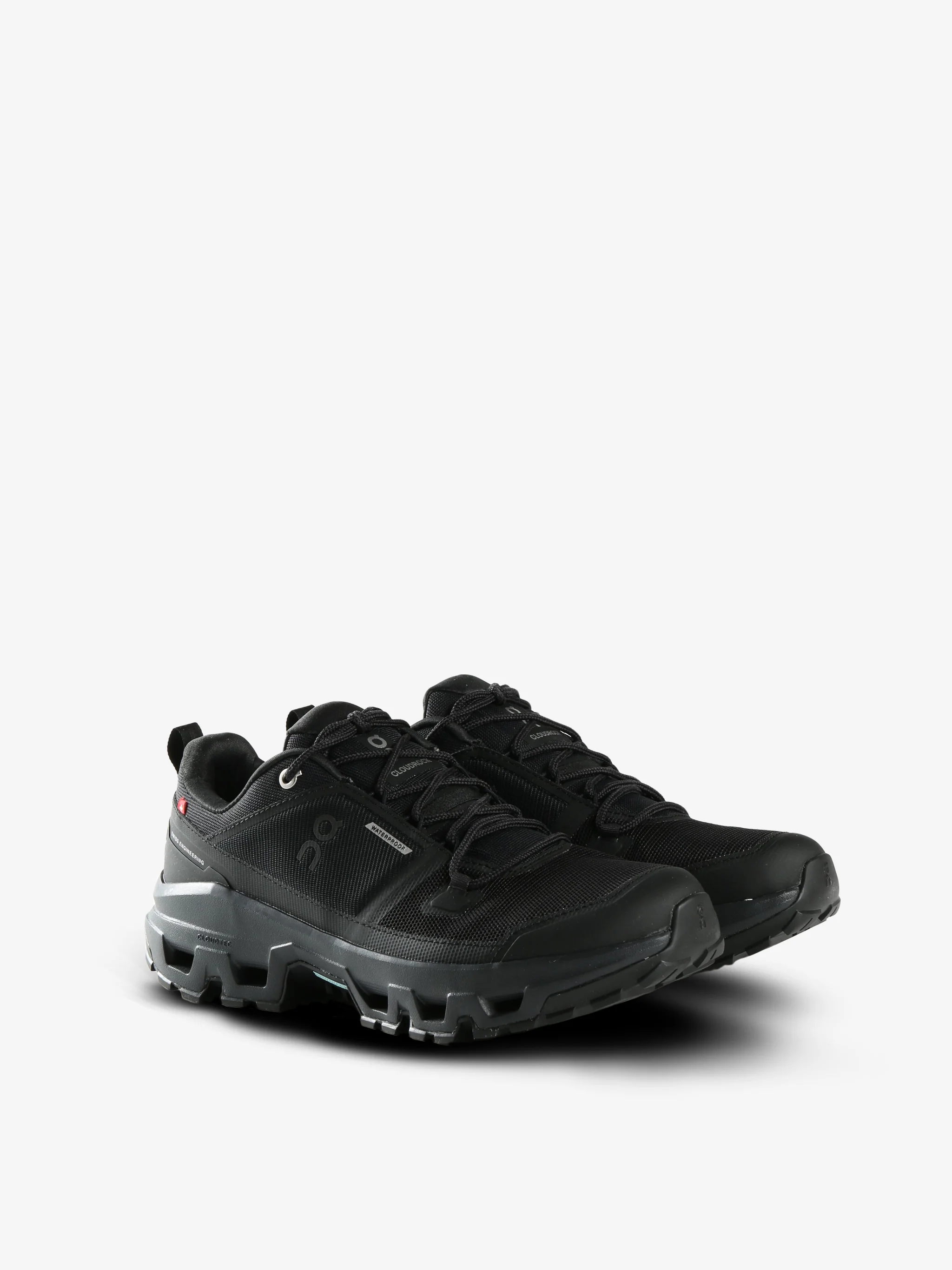 ON RUNNING - Men Cloudrock Low Wp Sneakers - Image 2