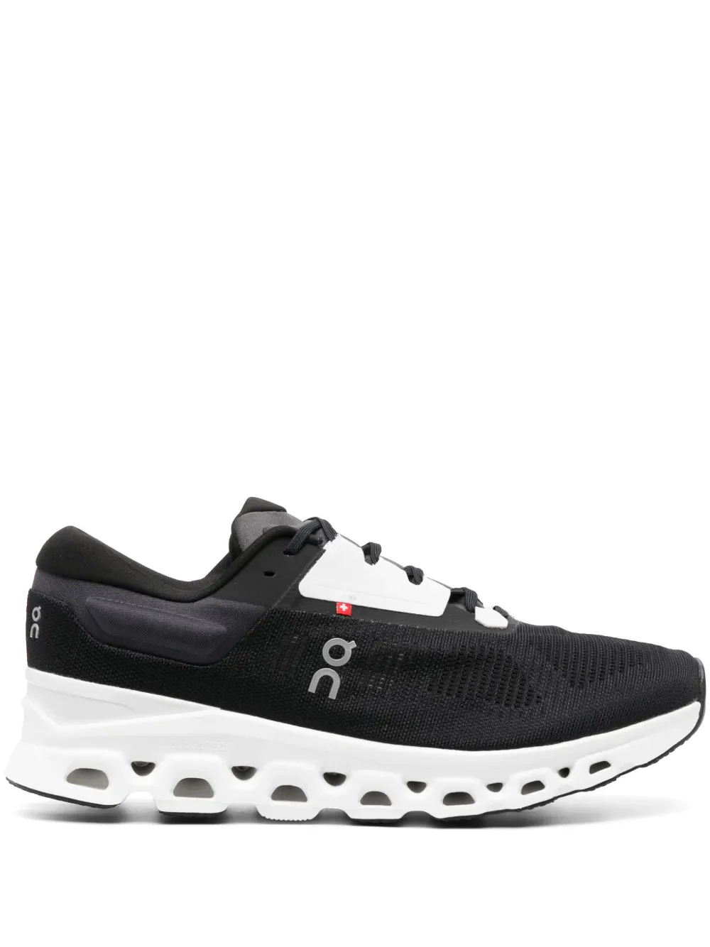 ON RUNNING - Men Cloudstratus 3 Sneakers