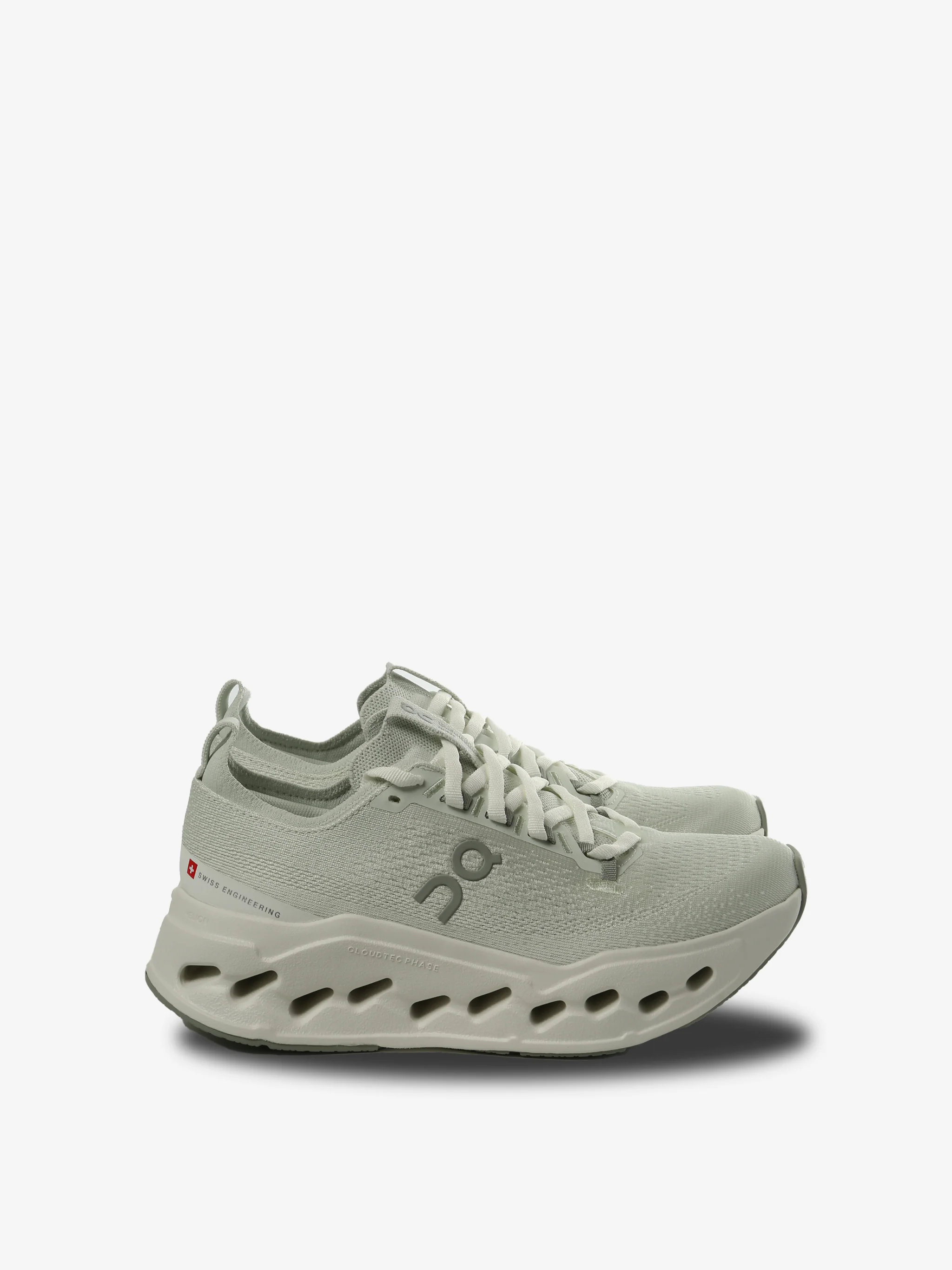 ON RUNNING - Women Cloudsurfer Max Sneakers