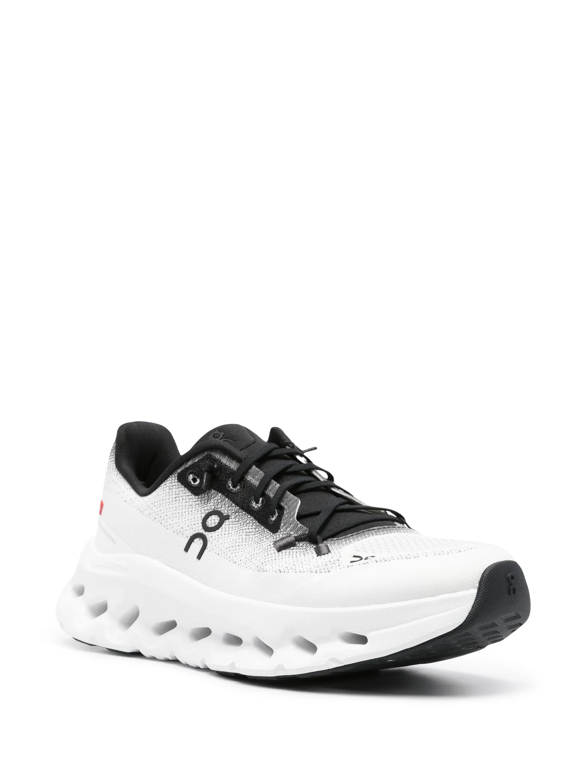 ON RUNNING - Women Cloudtilt Sneakers - Image 2