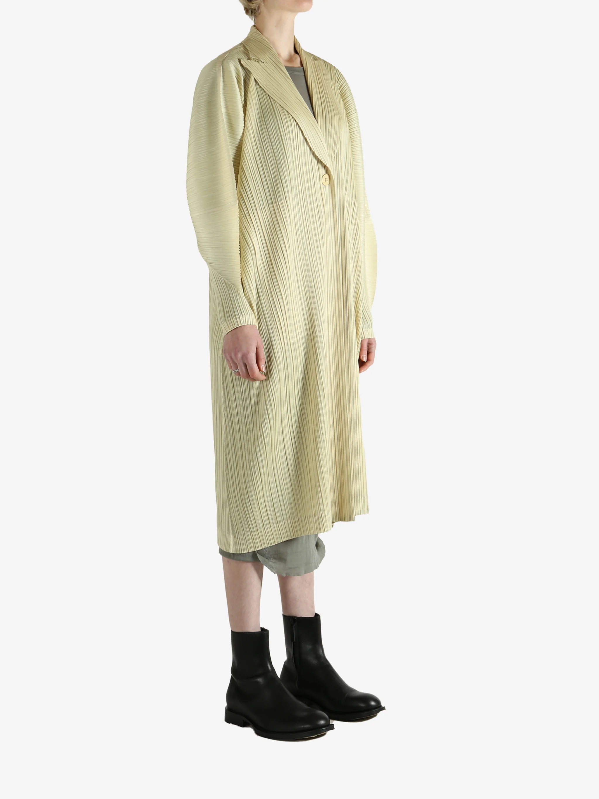 PLEATS PLEASE ISSEY MIYAKE - Women Monthly Colors December Coat - Image 2