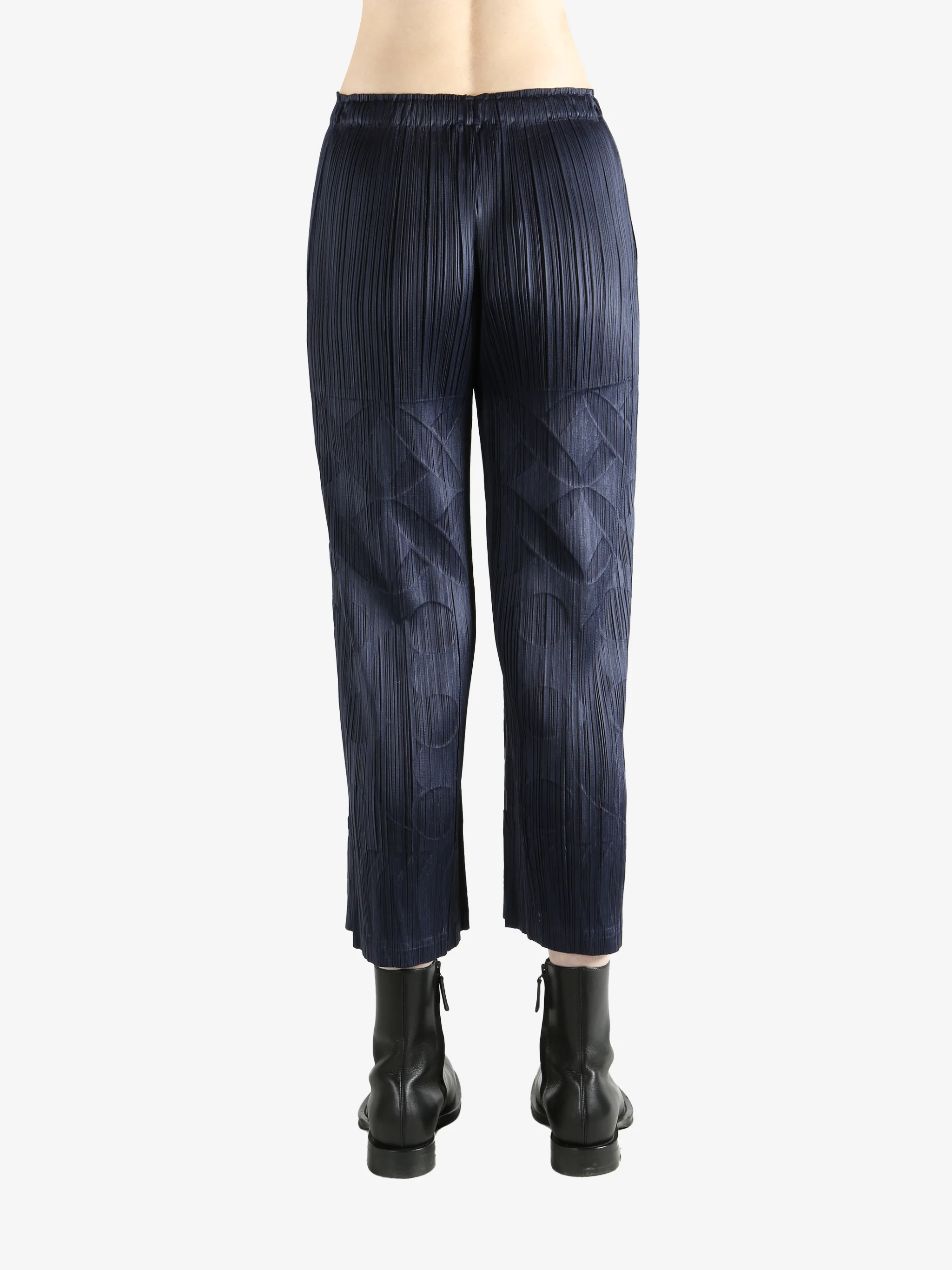 PLEATS PLEASE ISSEY MIYAKE - Women Tune Pants - Image 3
