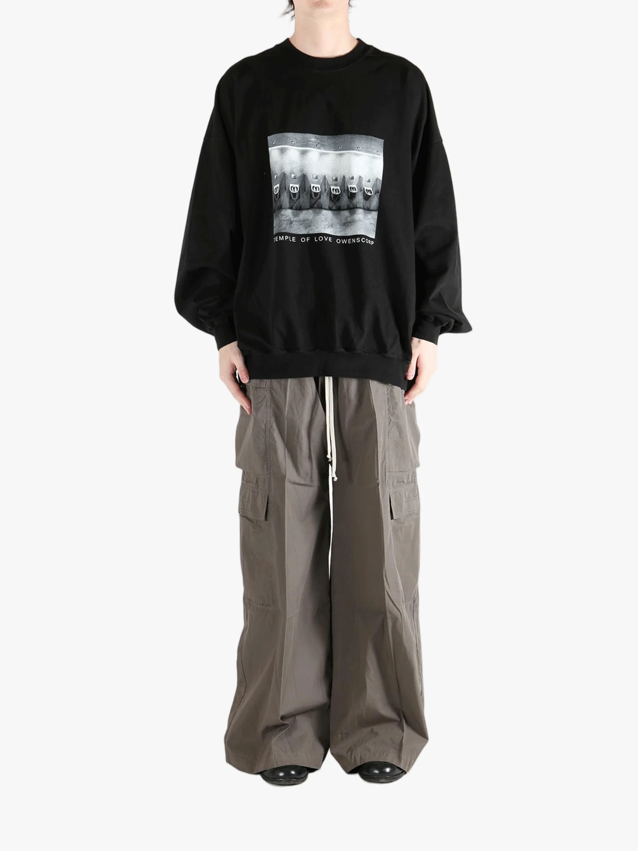 RICK OWENS DRKSHDW - Men Hun Crewneck Sweatshirt - Image 4