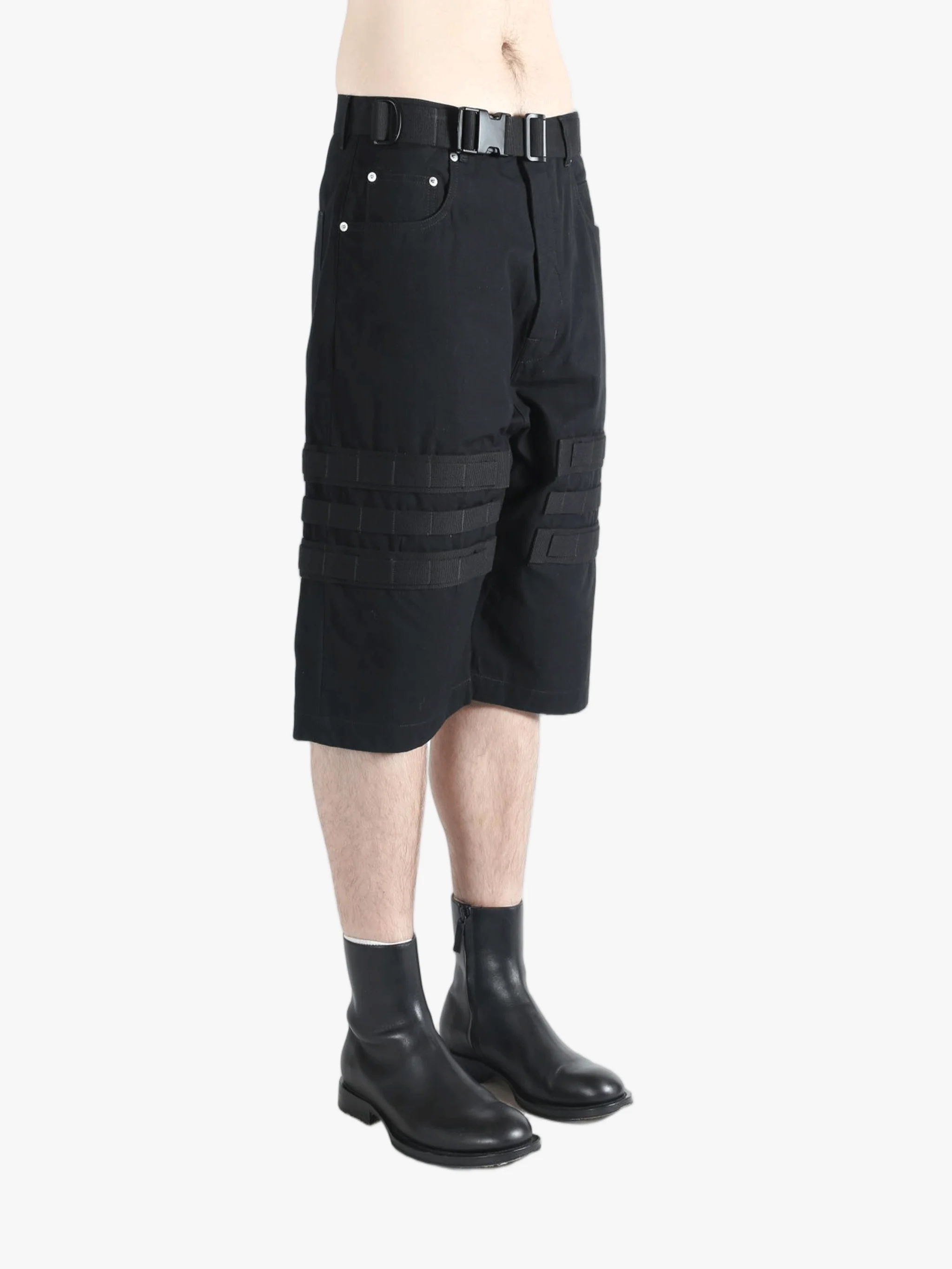 RICK OWENS - Men Cargo Geth Shorts - Image 2