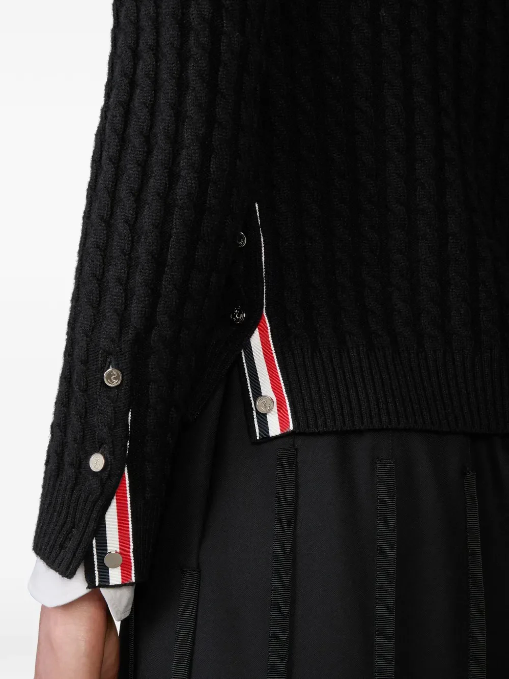 THOM BROWNE - Women Baby Cable Stitch Classic V Neck Cashmere Cardigan - Image 5