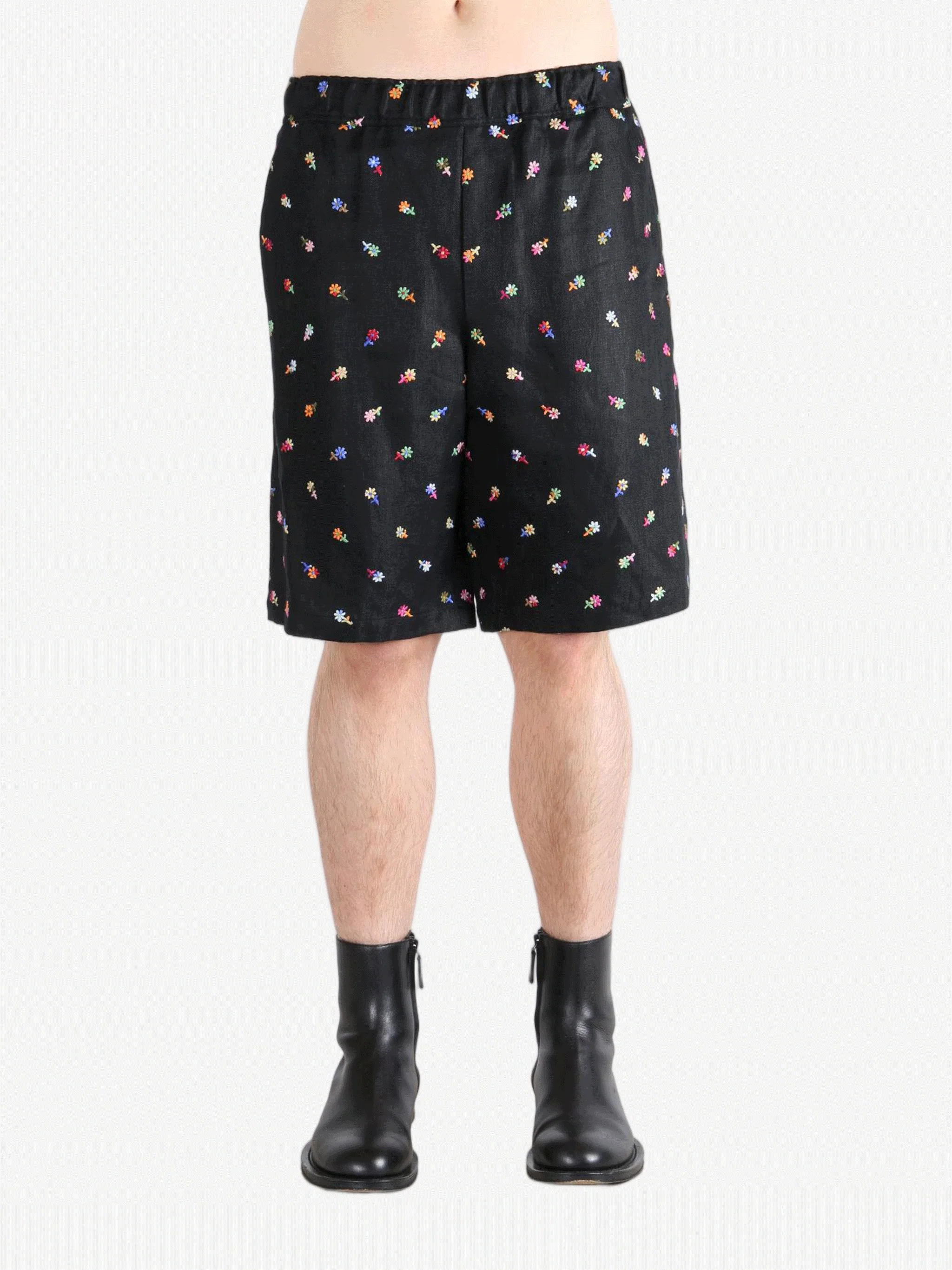 VOWELS - Men Floral Embroidered Easy Shorts