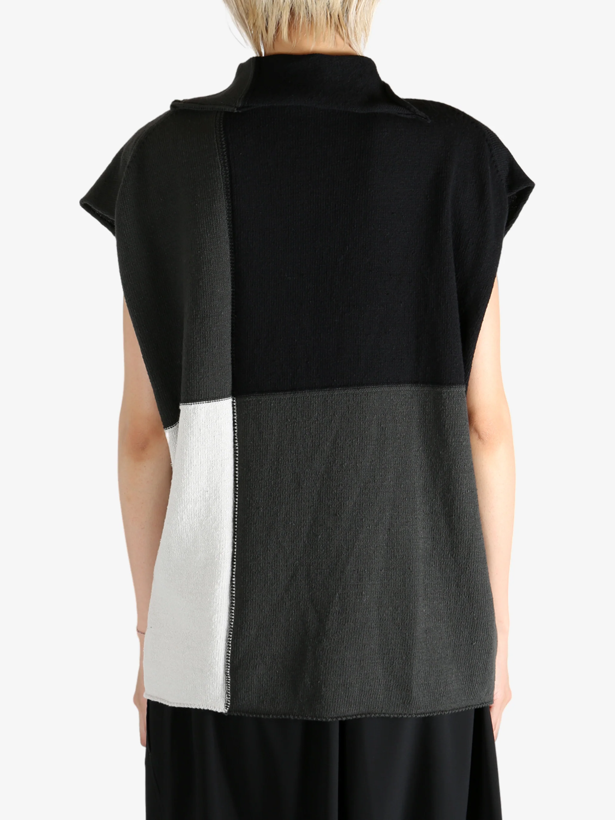 Y'S - Women Half Sleeve  w/ Collar Top - Image 3