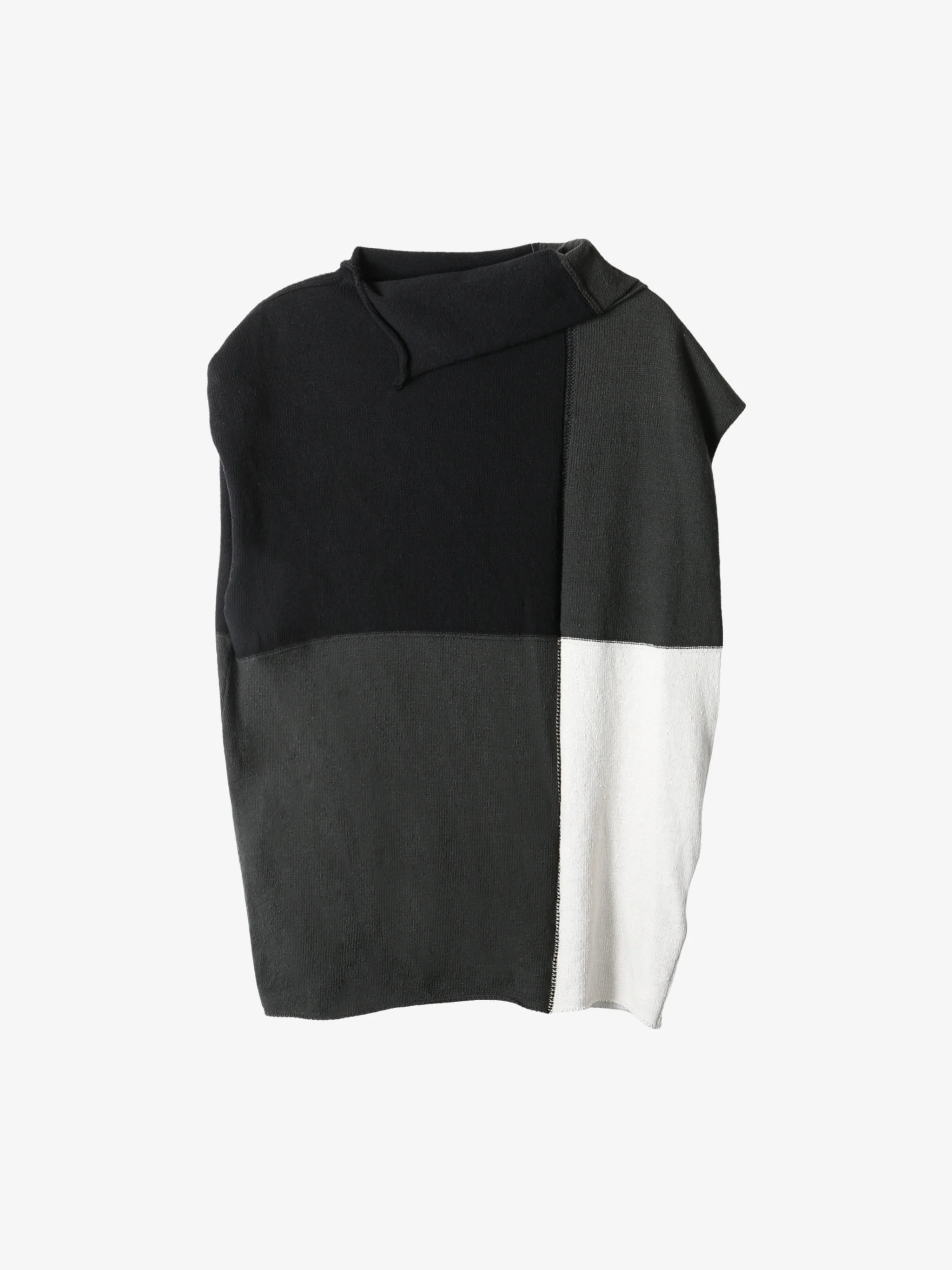 Y'S - Women Half Sleeve  w/ Collar Top - Image 4