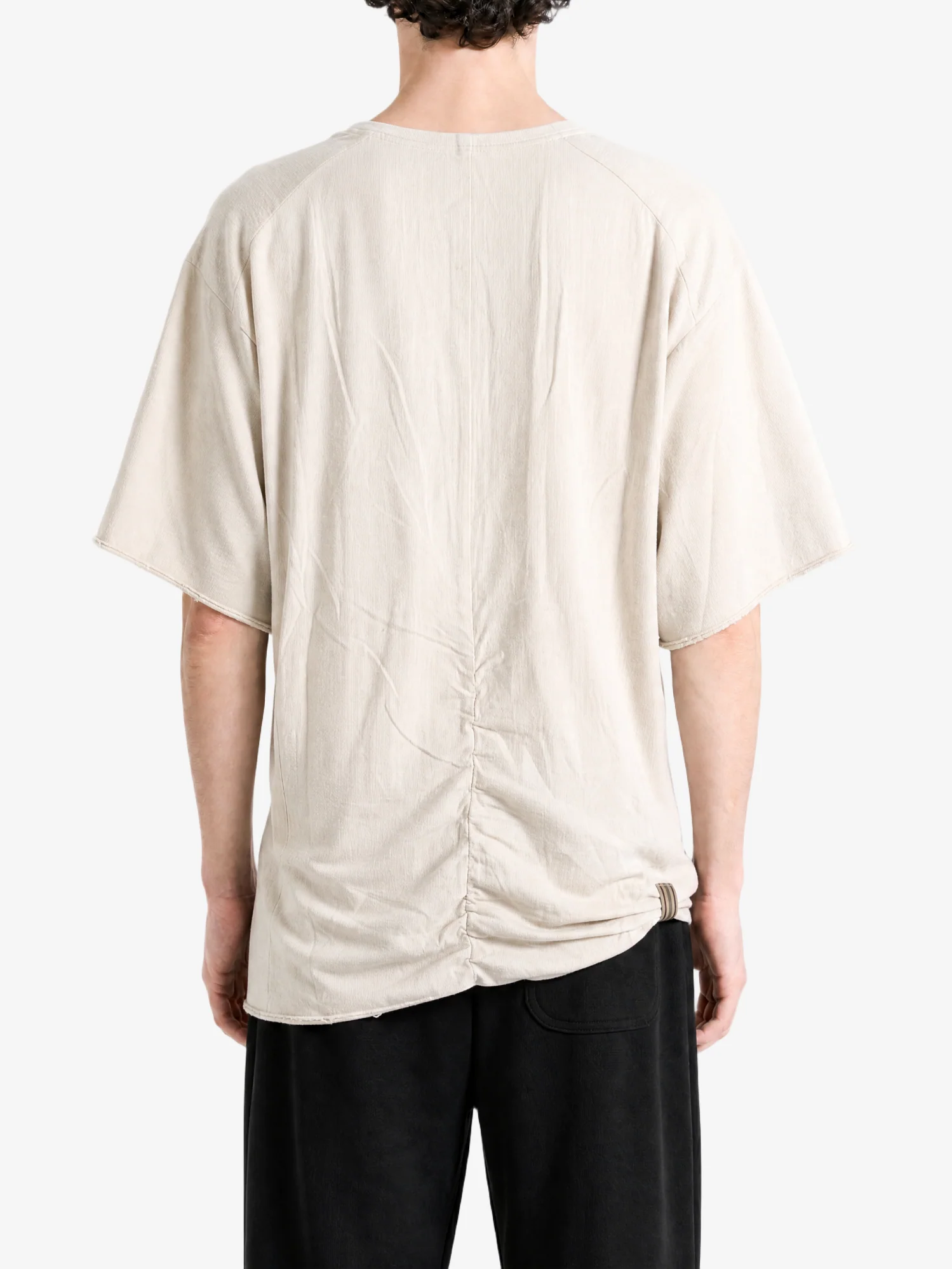 ZIGGY CHEN - Men Henley-Neck Gathered T-Shirt - Image 3